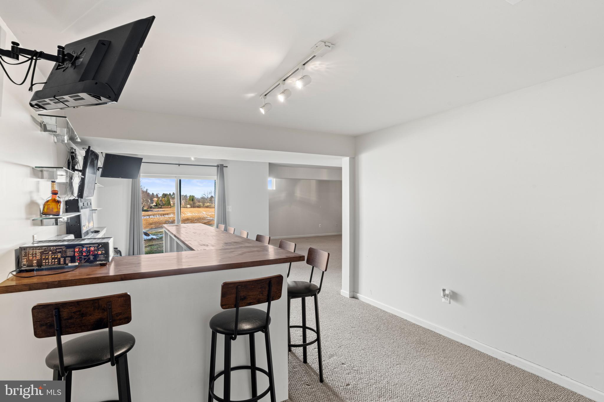 SADDLE RIDGE ESTATES - Residential