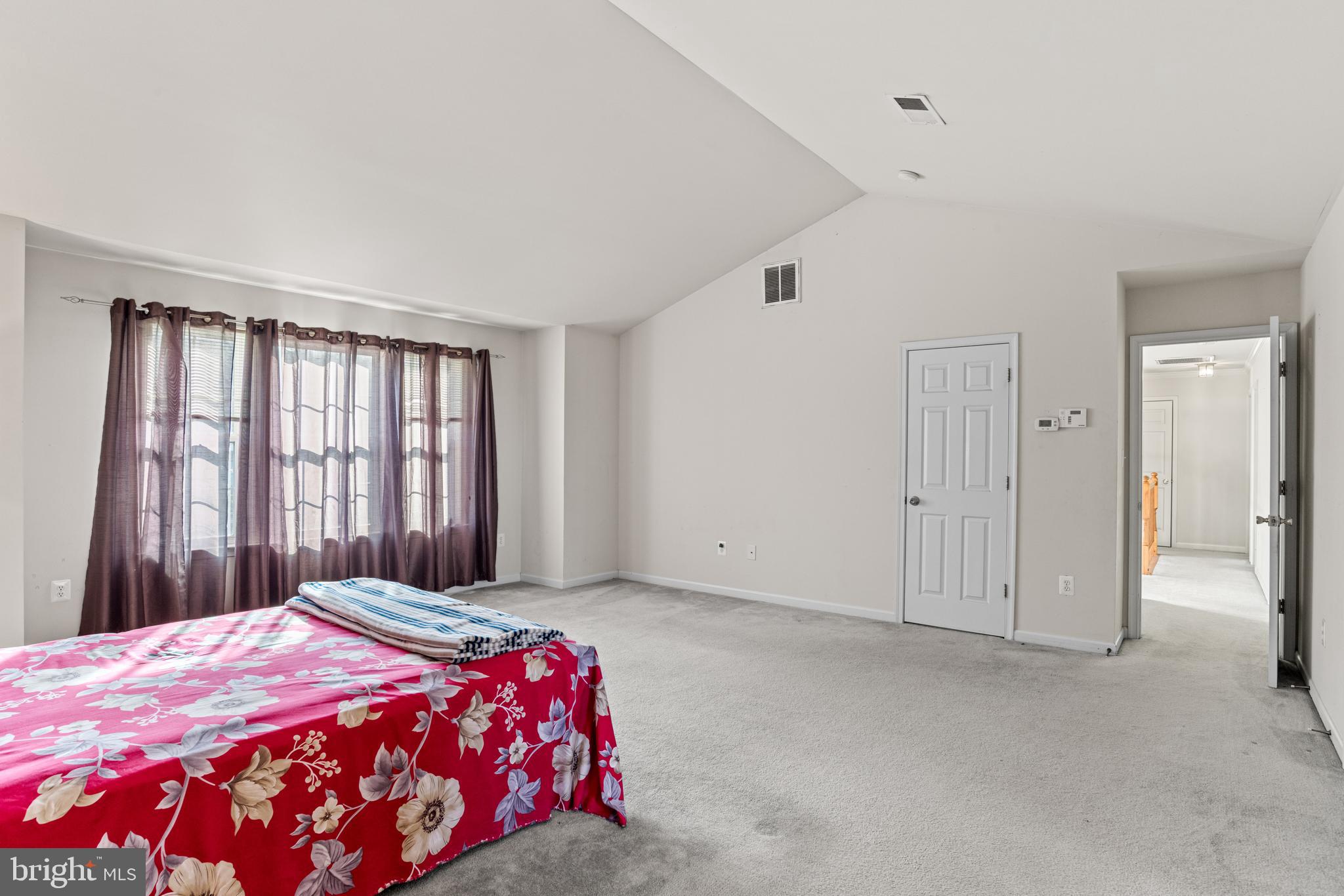 SADDLE RIDGE ESTATES - Residential