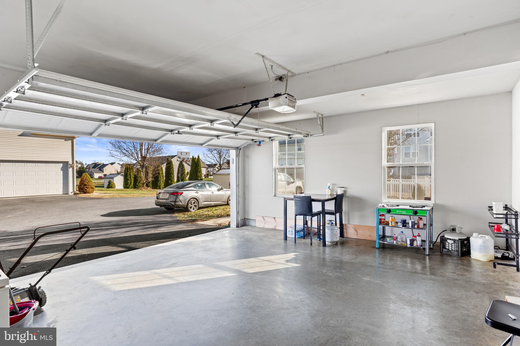 SADDLE RIDGE ESTATES - Residential