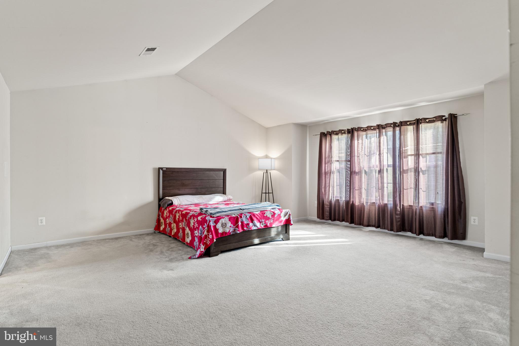 SADDLE RIDGE ESTATES - Residential