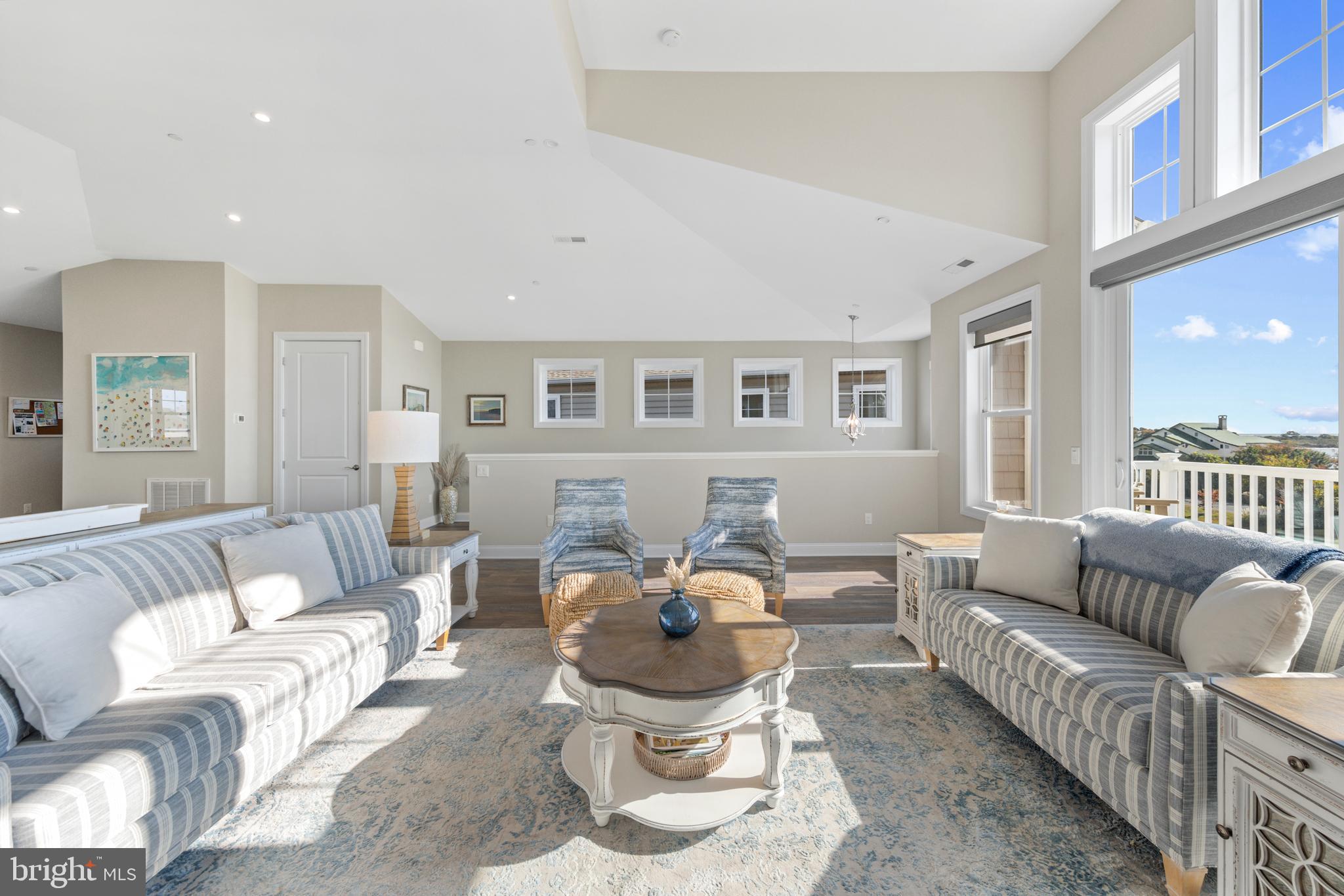 SEAPOINTE - Residential