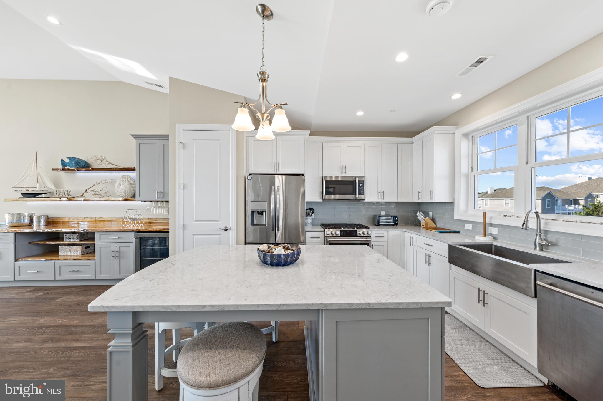 SEAPOINTE - Residential