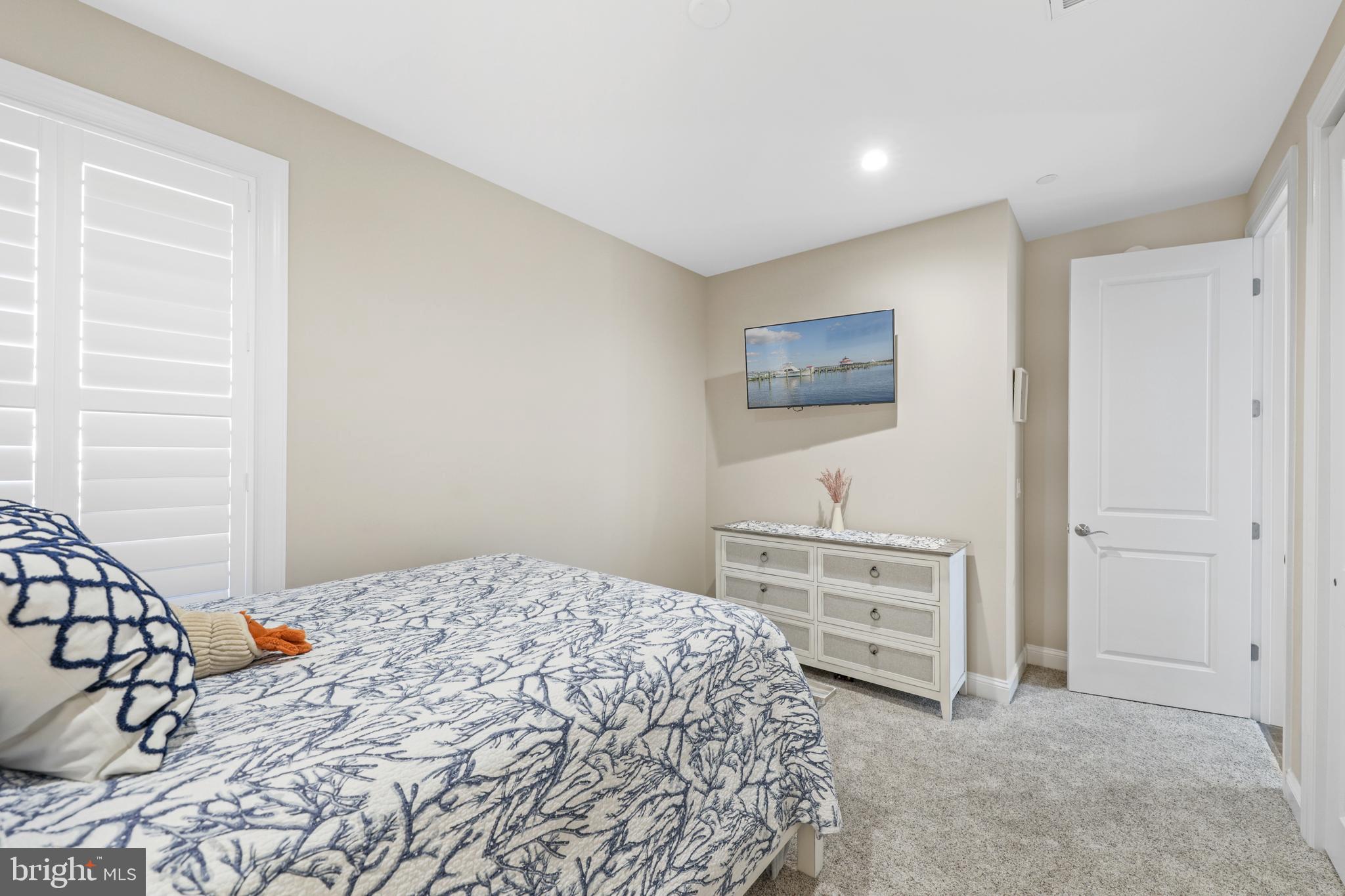 SEAPOINTE - Residential