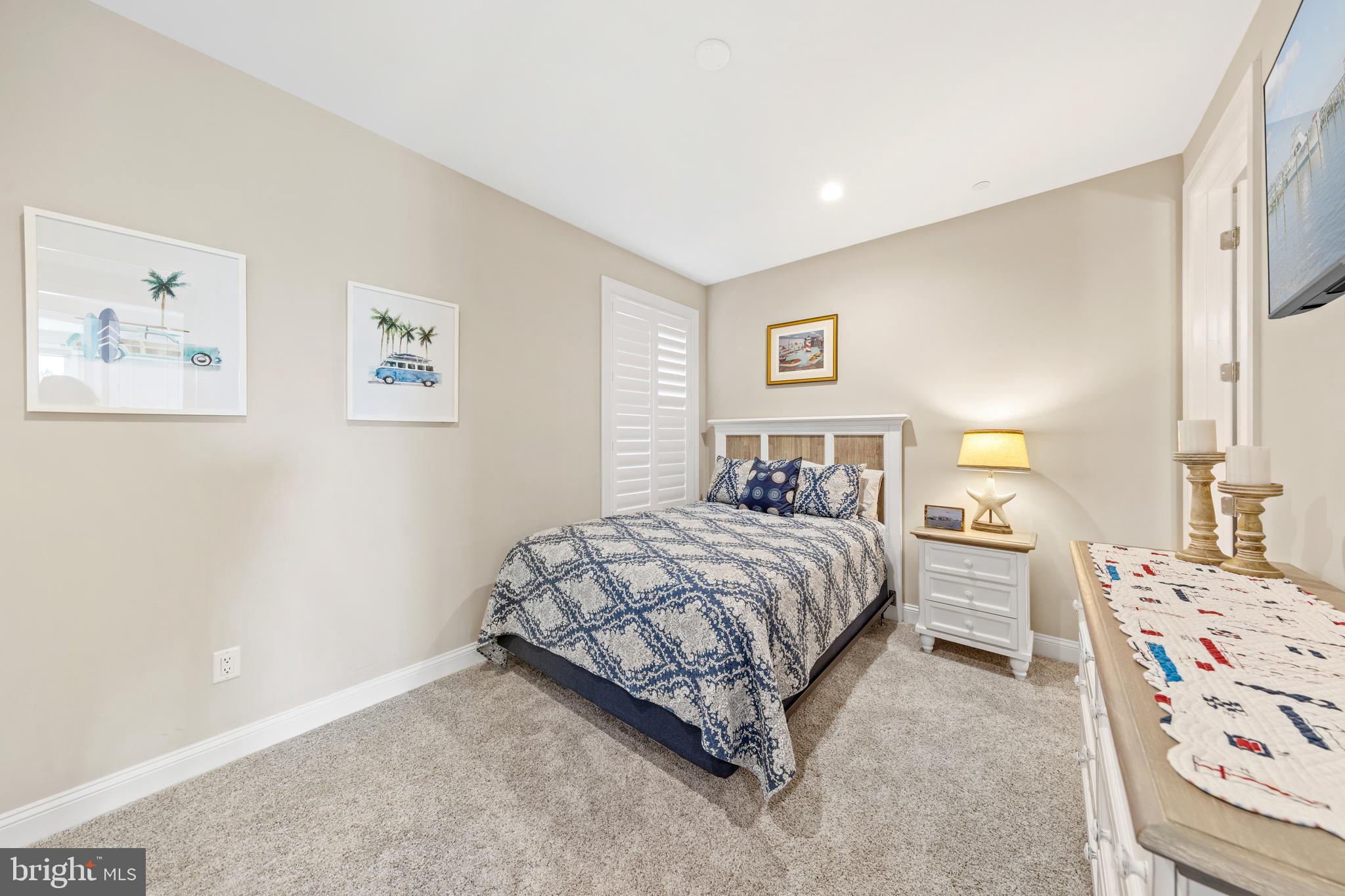 SEAPOINTE - Residential