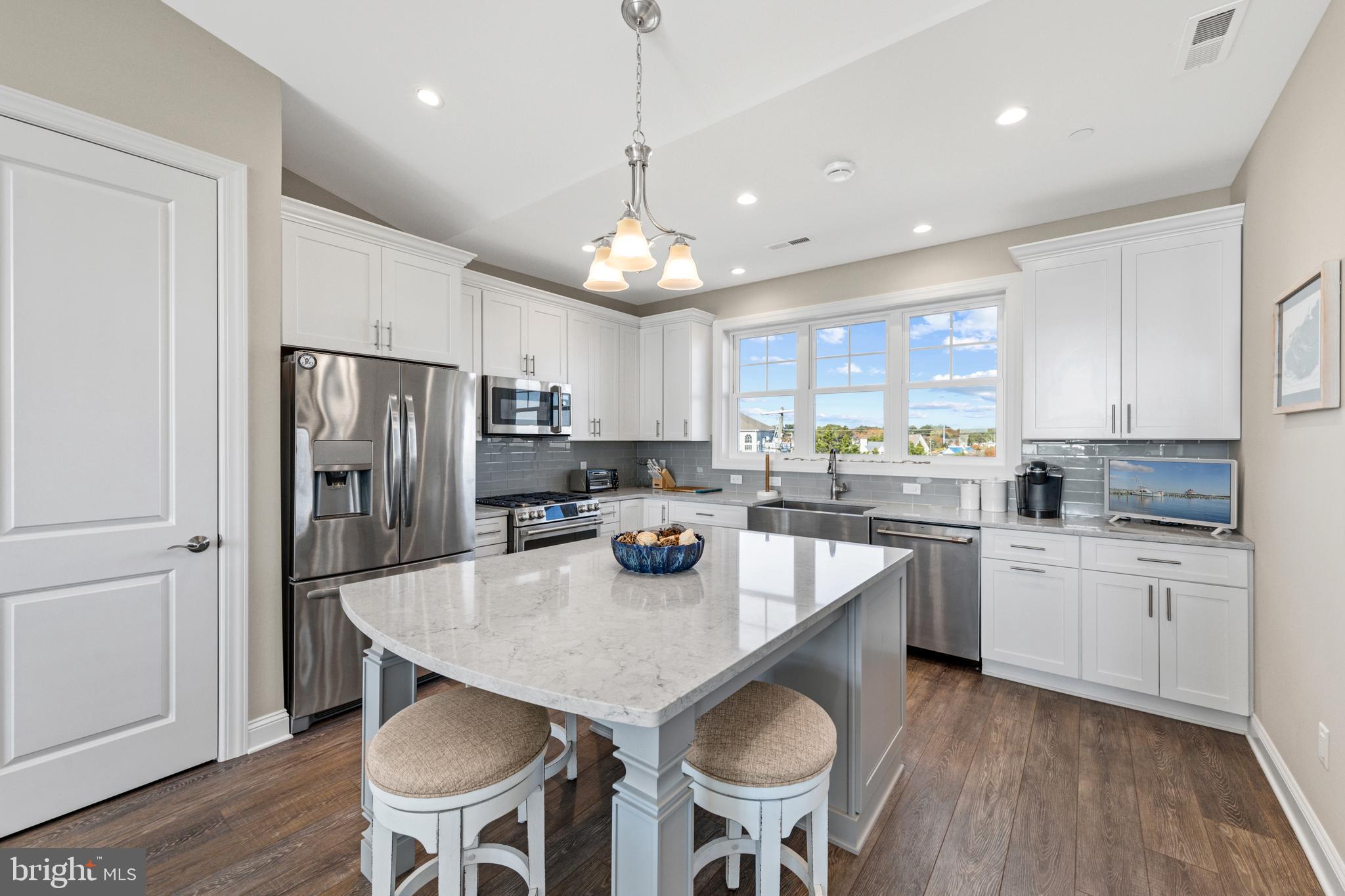 SEAPOINTE - Residential