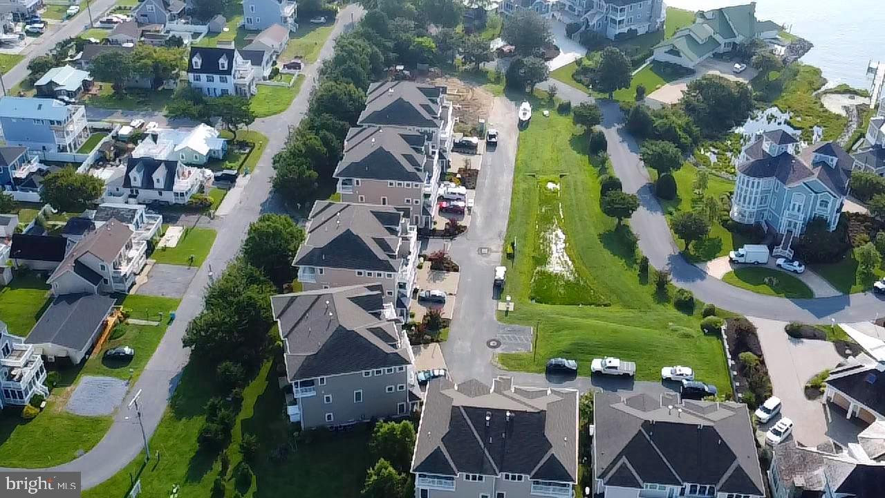 SEAPOINTE - Residential