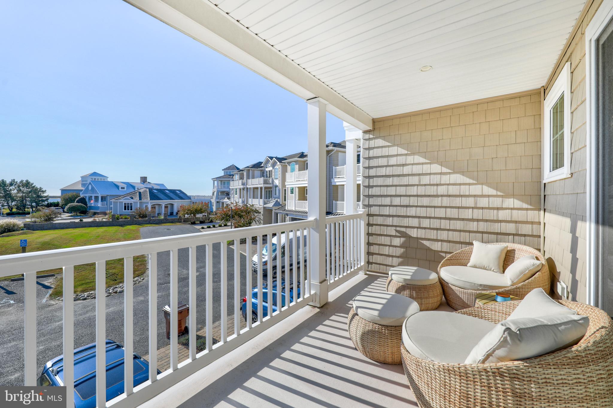 SEAPOINTE - Residential