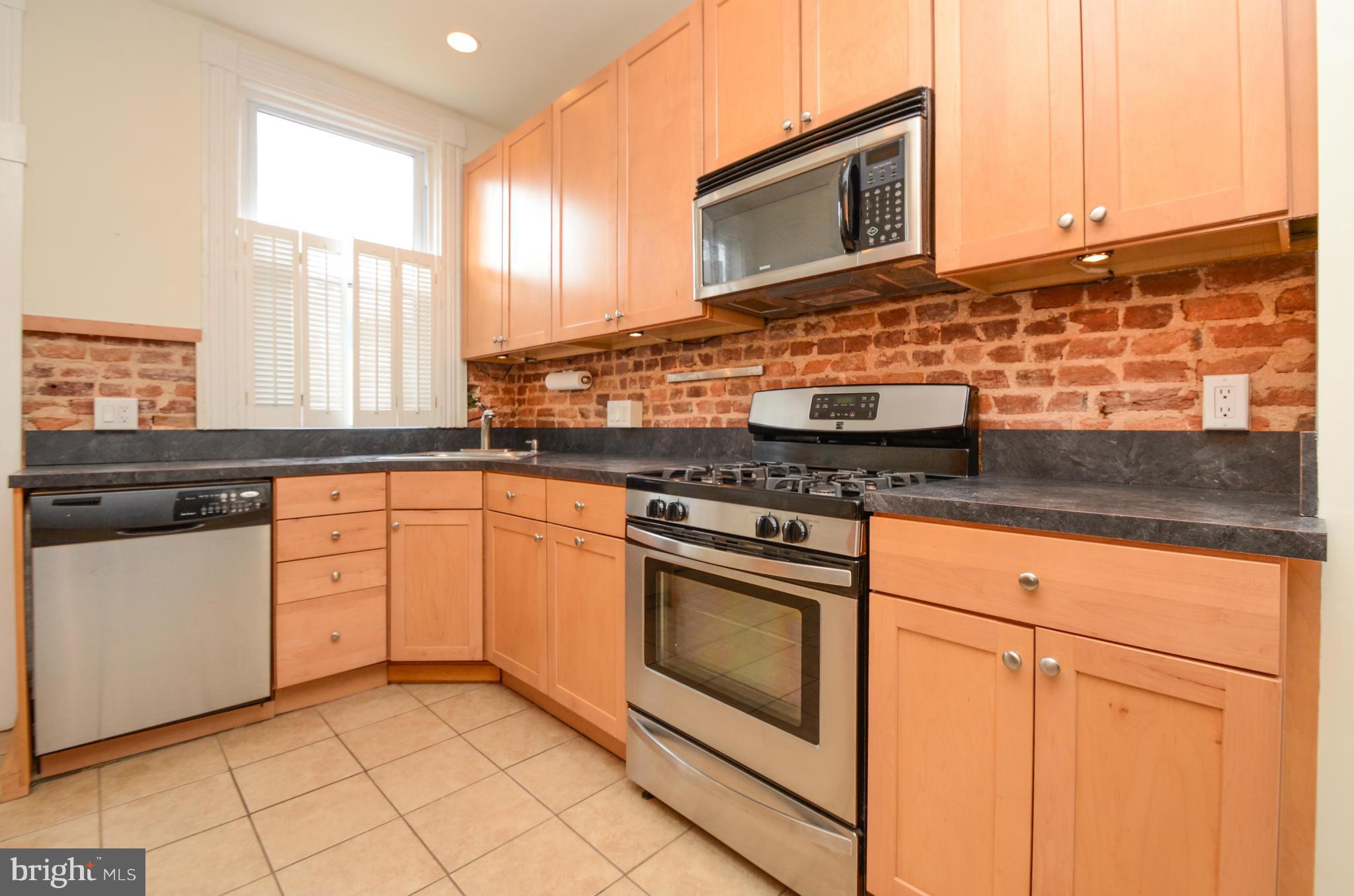 HAMPDEN HISTORIC DISTRICT - Residential