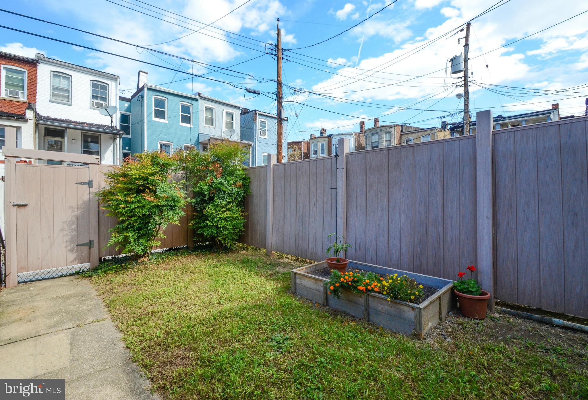 HAMPDEN HISTORIC DISTRICT - Residential