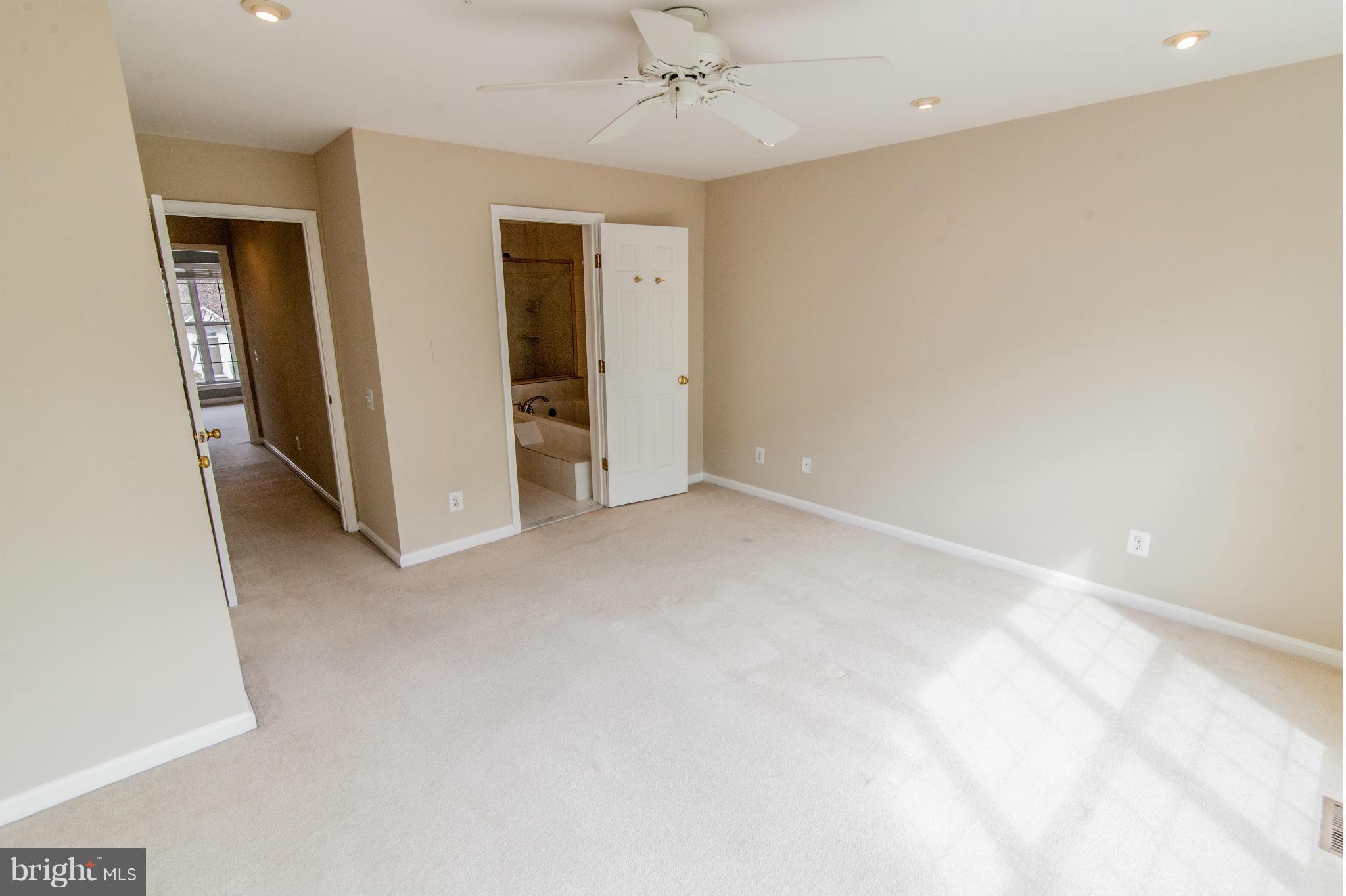 THE CROSSINGS - Residential