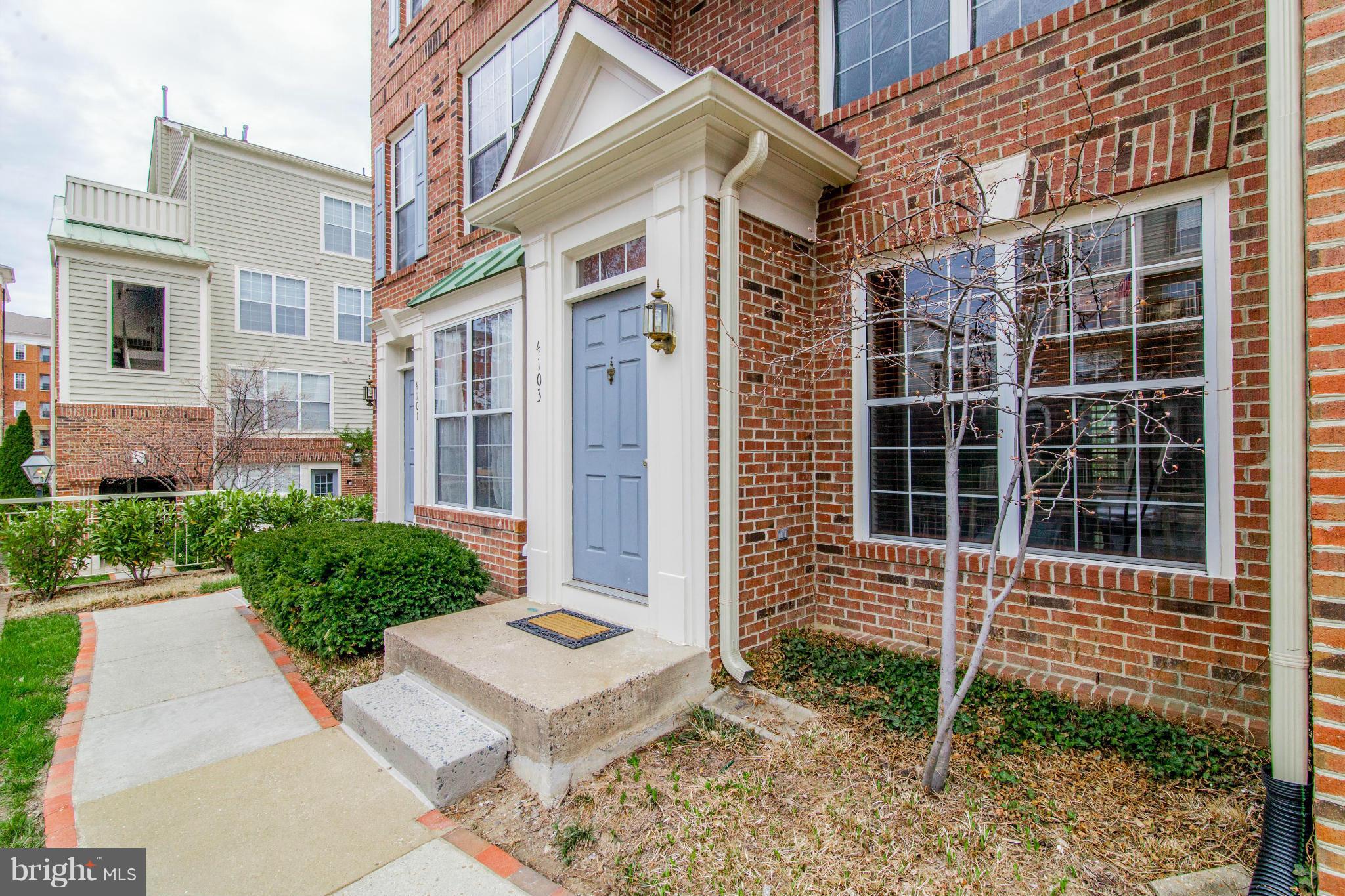 THE CROSSINGS - Residential