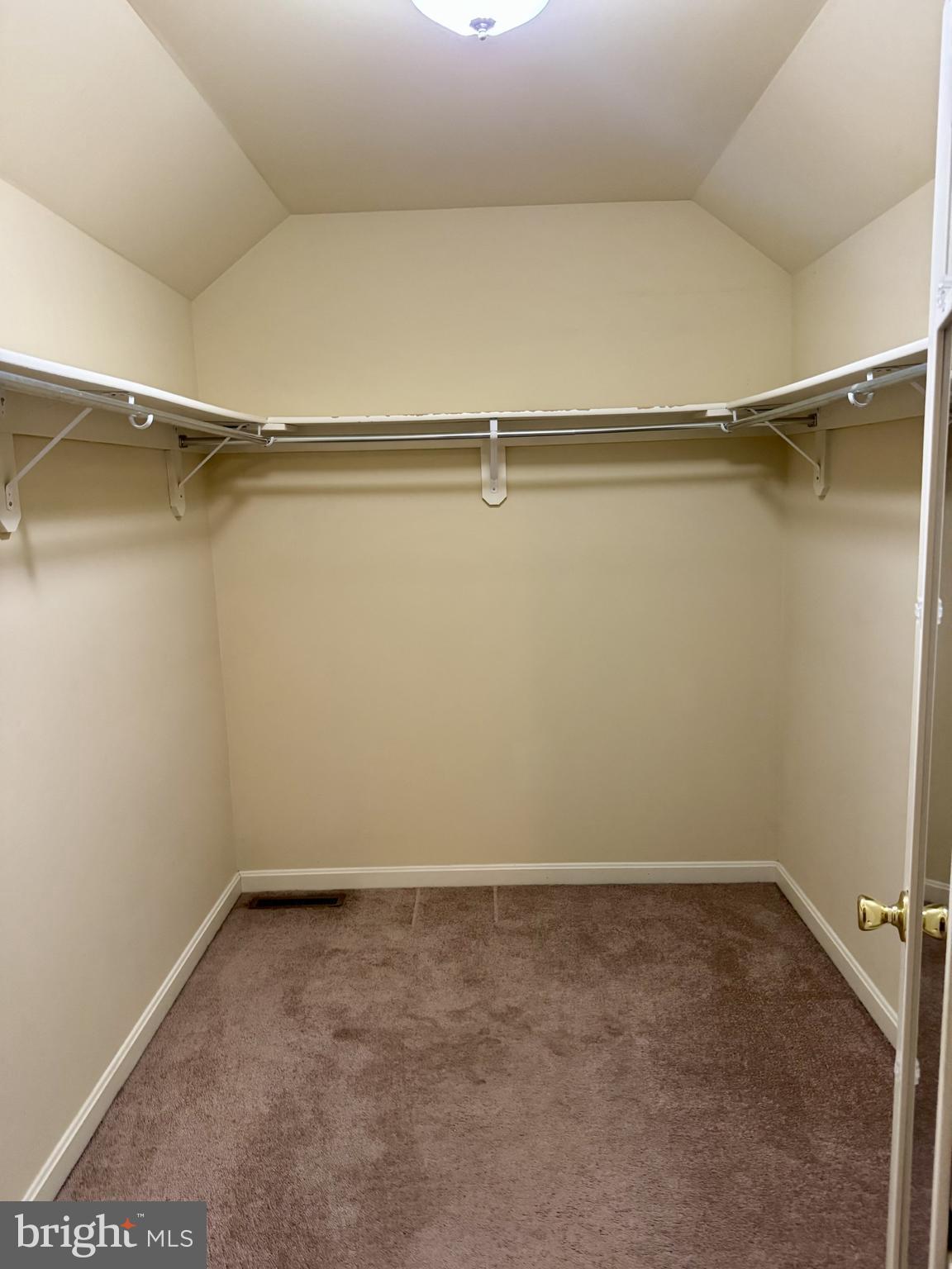 BROOKSHIRE - Residential