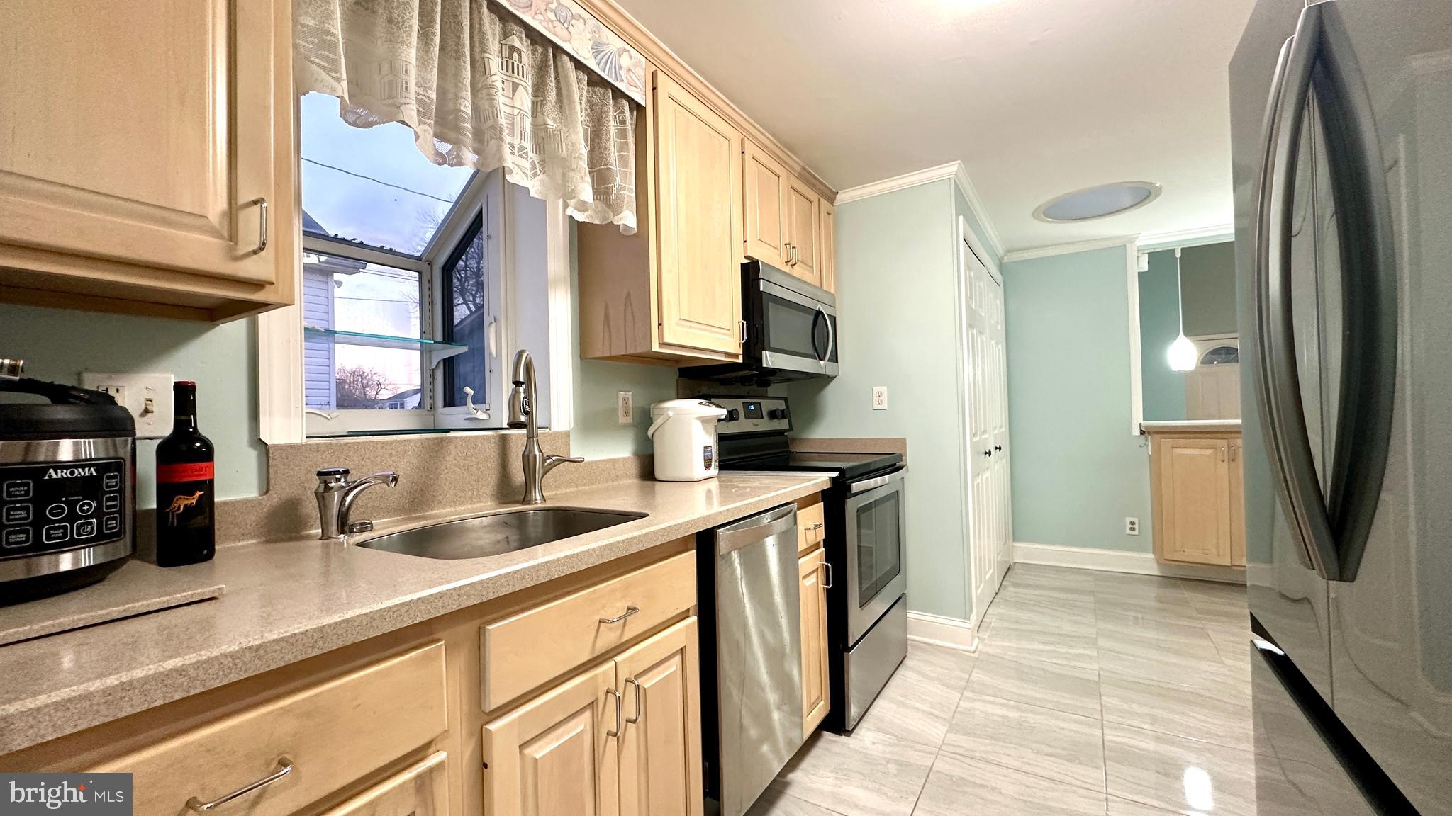 PARADISE BEACH - Residential