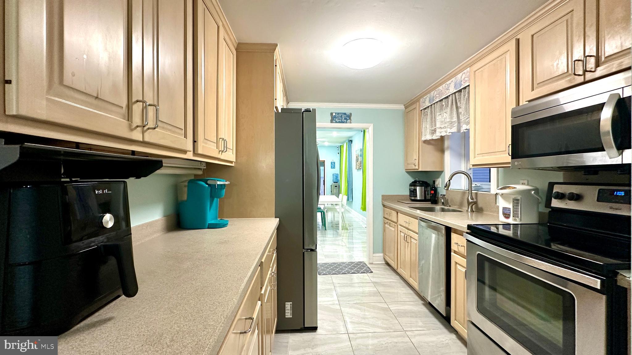 PARADISE BEACH - Residential