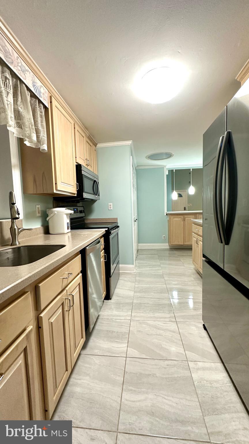 PARADISE BEACH - Residential