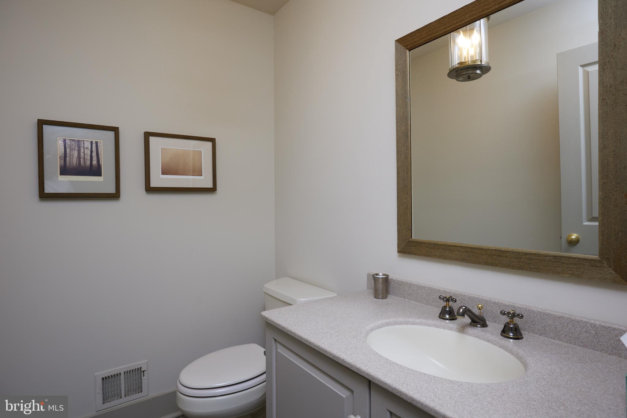 BARNESVILLE OUTSIDE - Residential