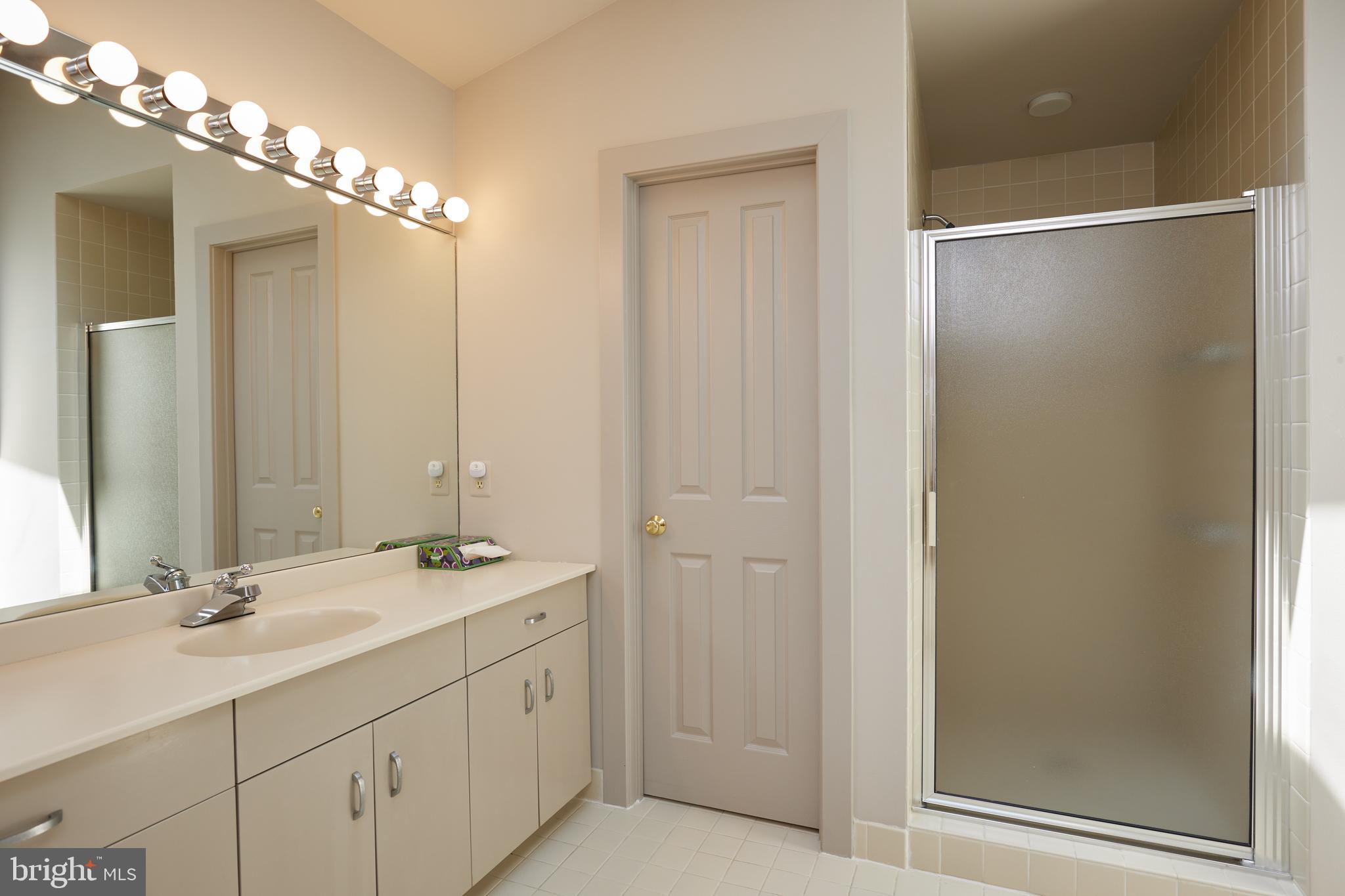 BARNESVILLE OUTSIDE - Residential