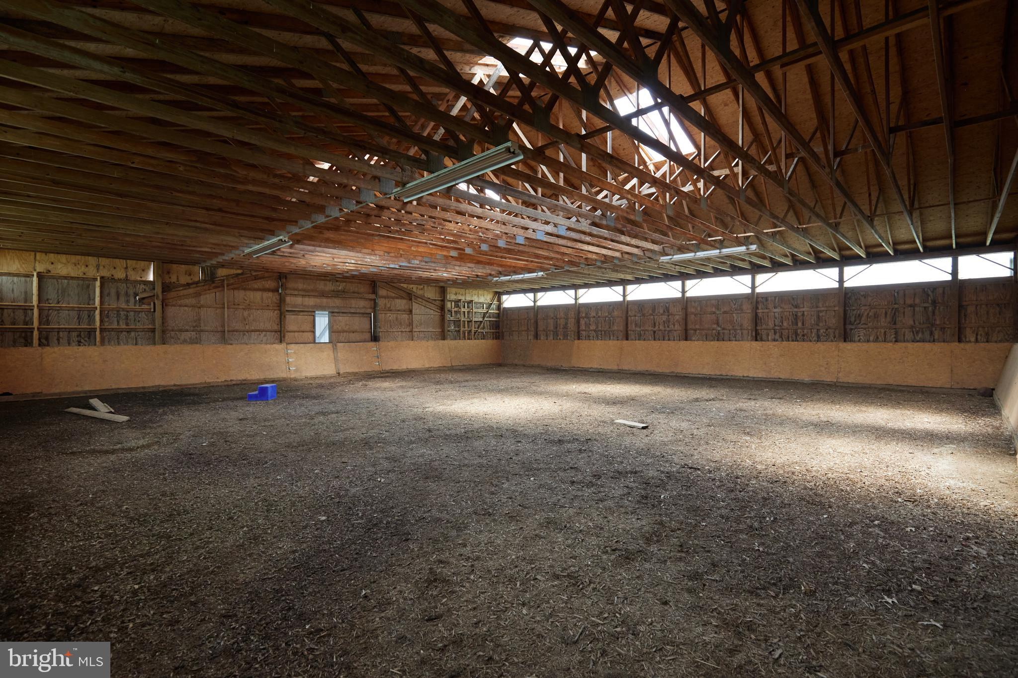 BARNESVILLE OUTSIDE - Residential