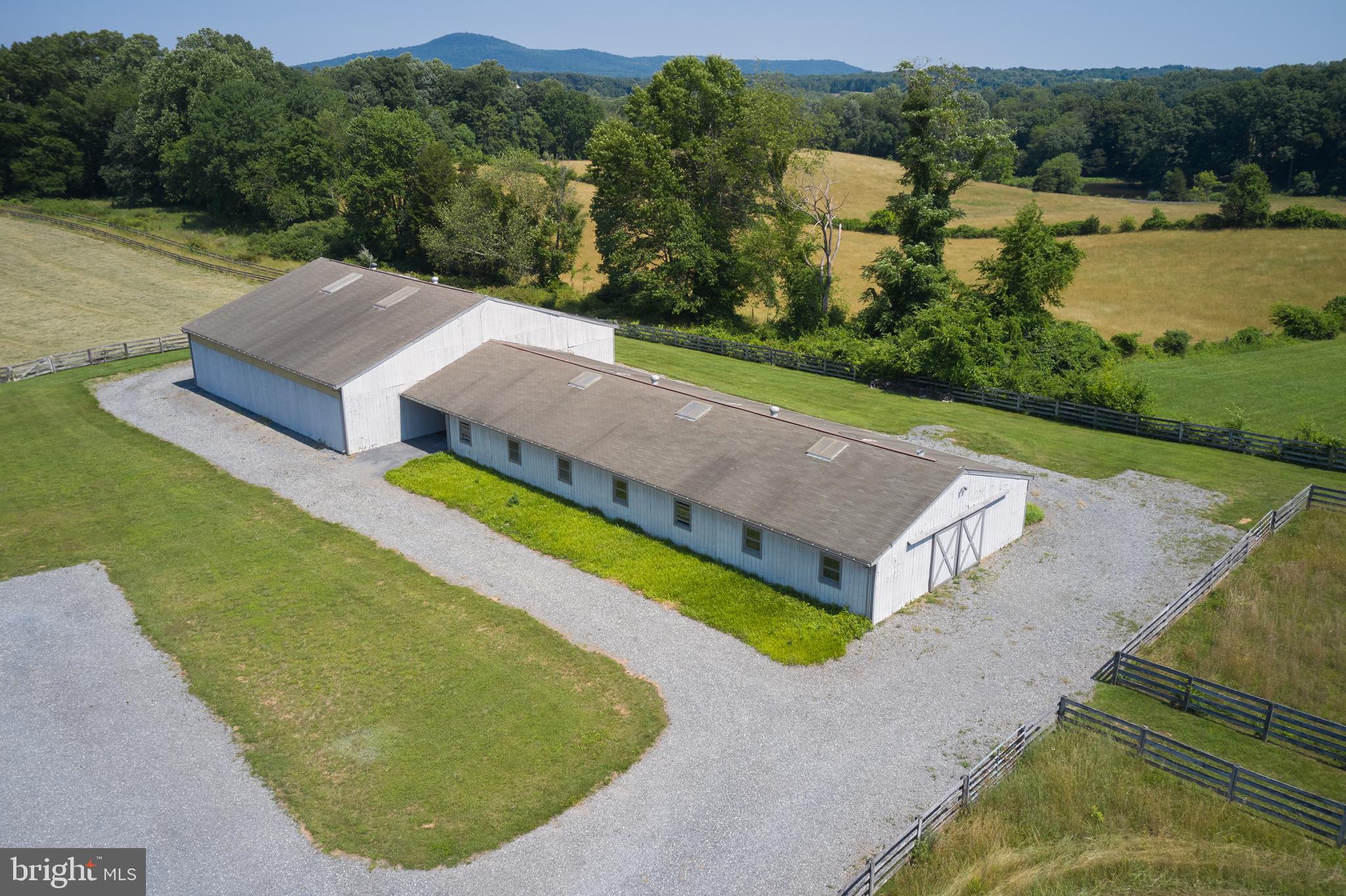 BARNESVILLE OUTSIDE - Residential