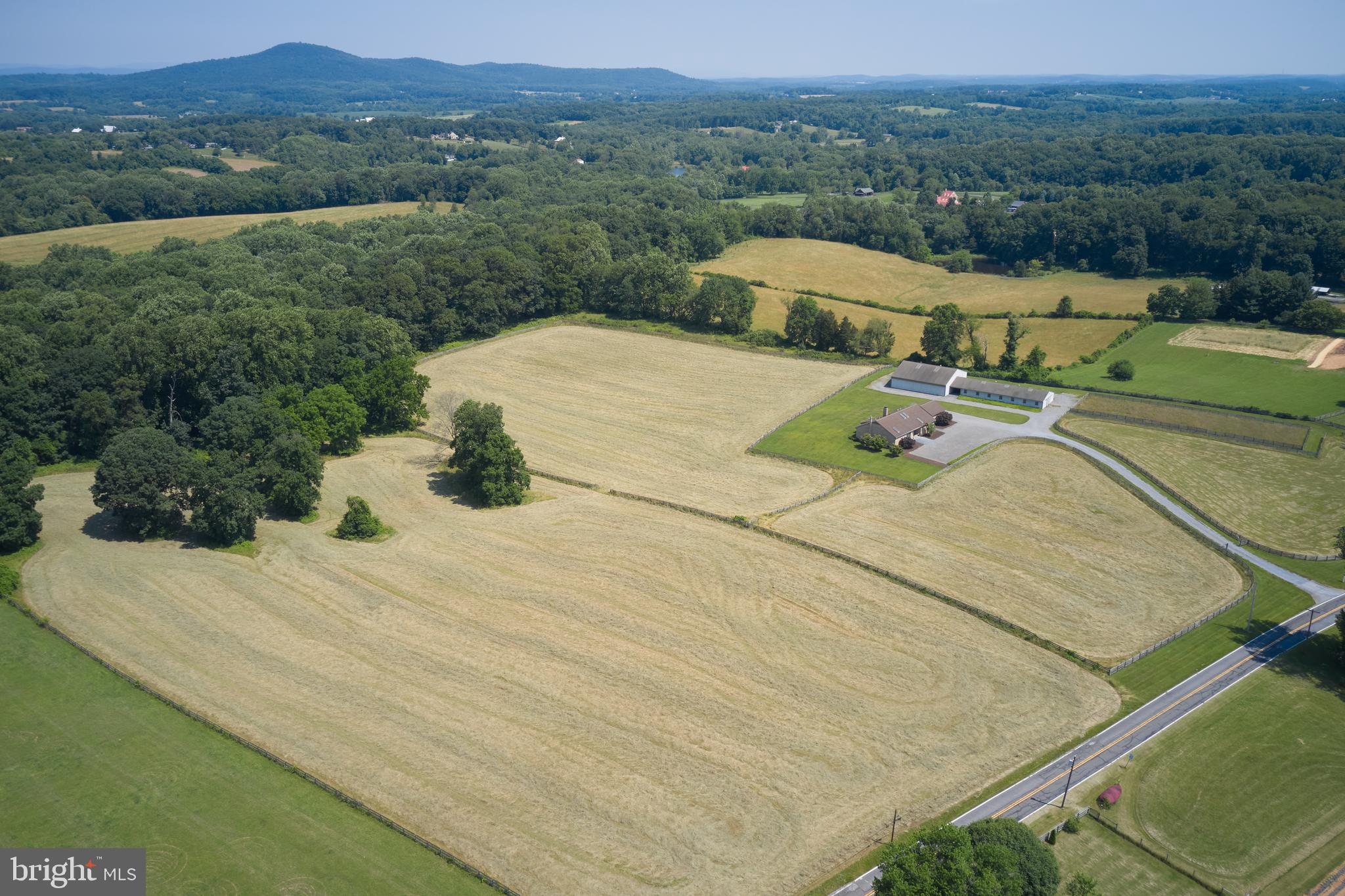 BARNESVILLE OUTSIDE - Residential