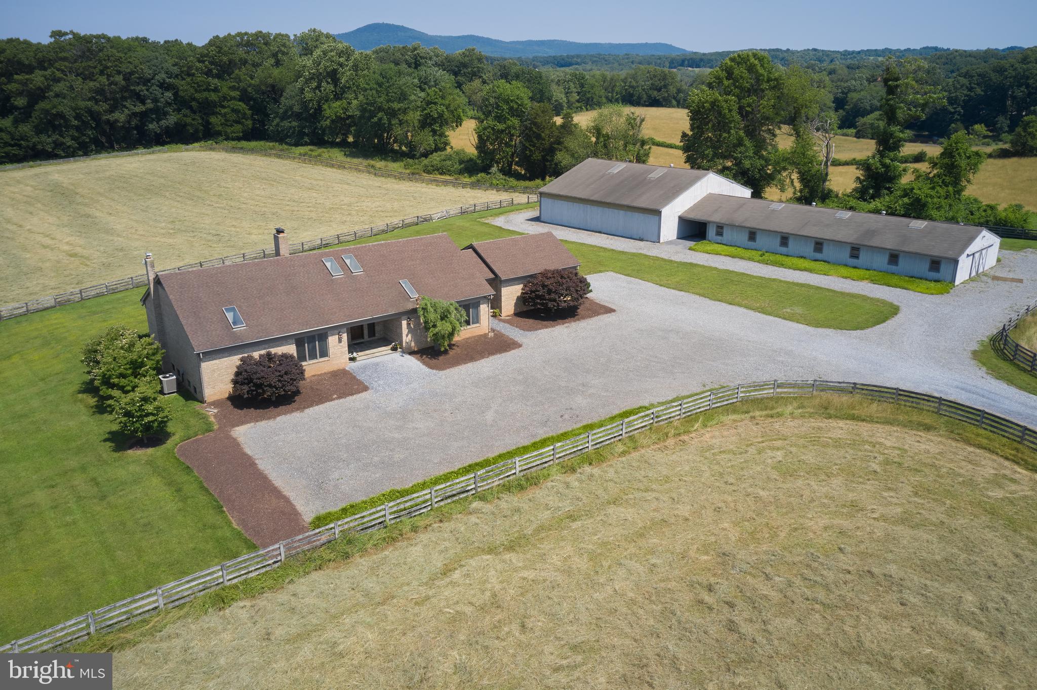 BARNESVILLE OUTSIDE - Residential