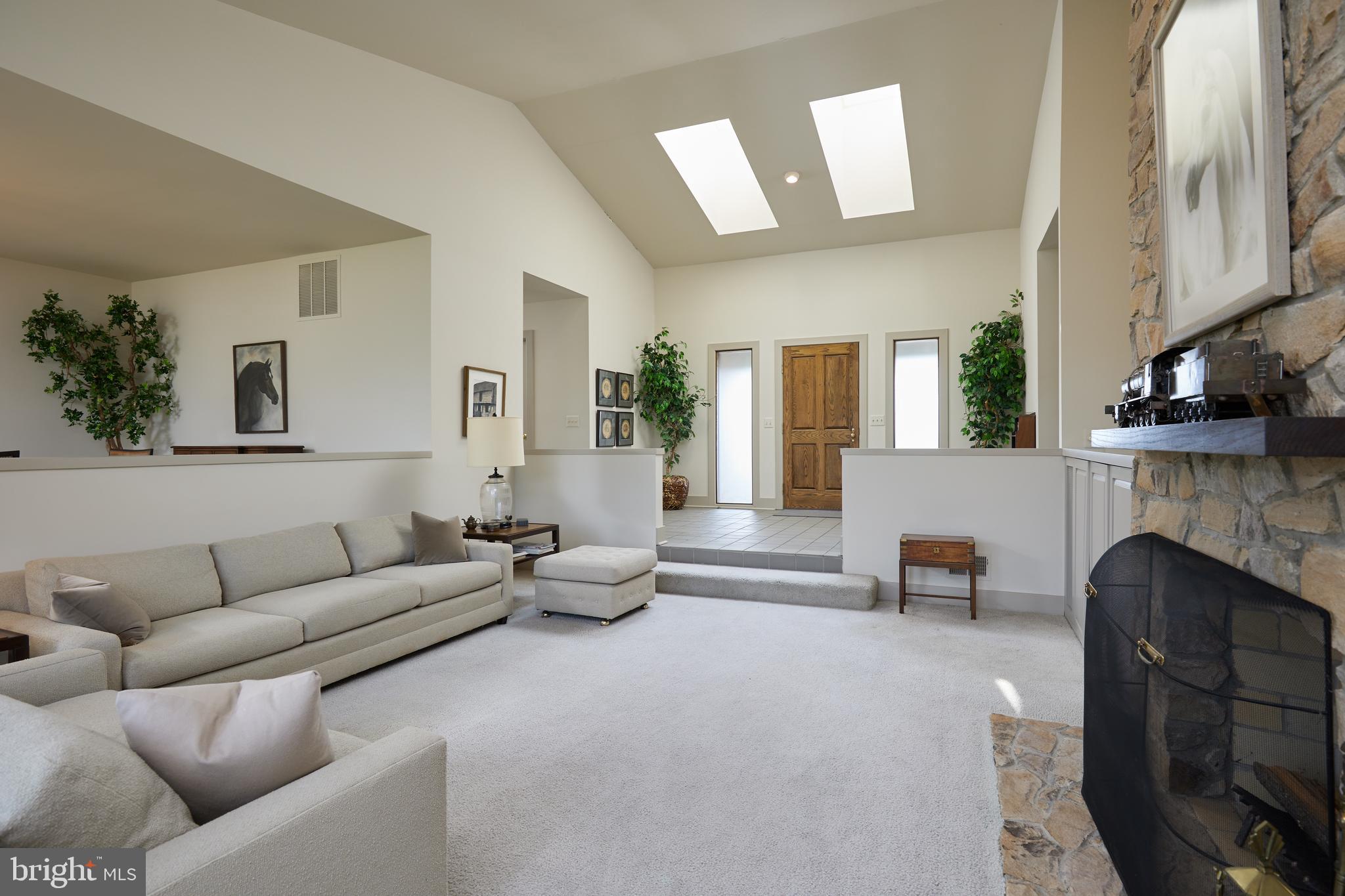 BARNESVILLE OUTSIDE - Residential