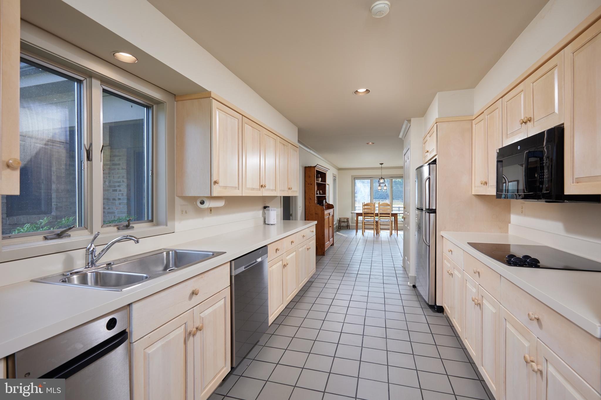 BARNESVILLE OUTSIDE - Residential