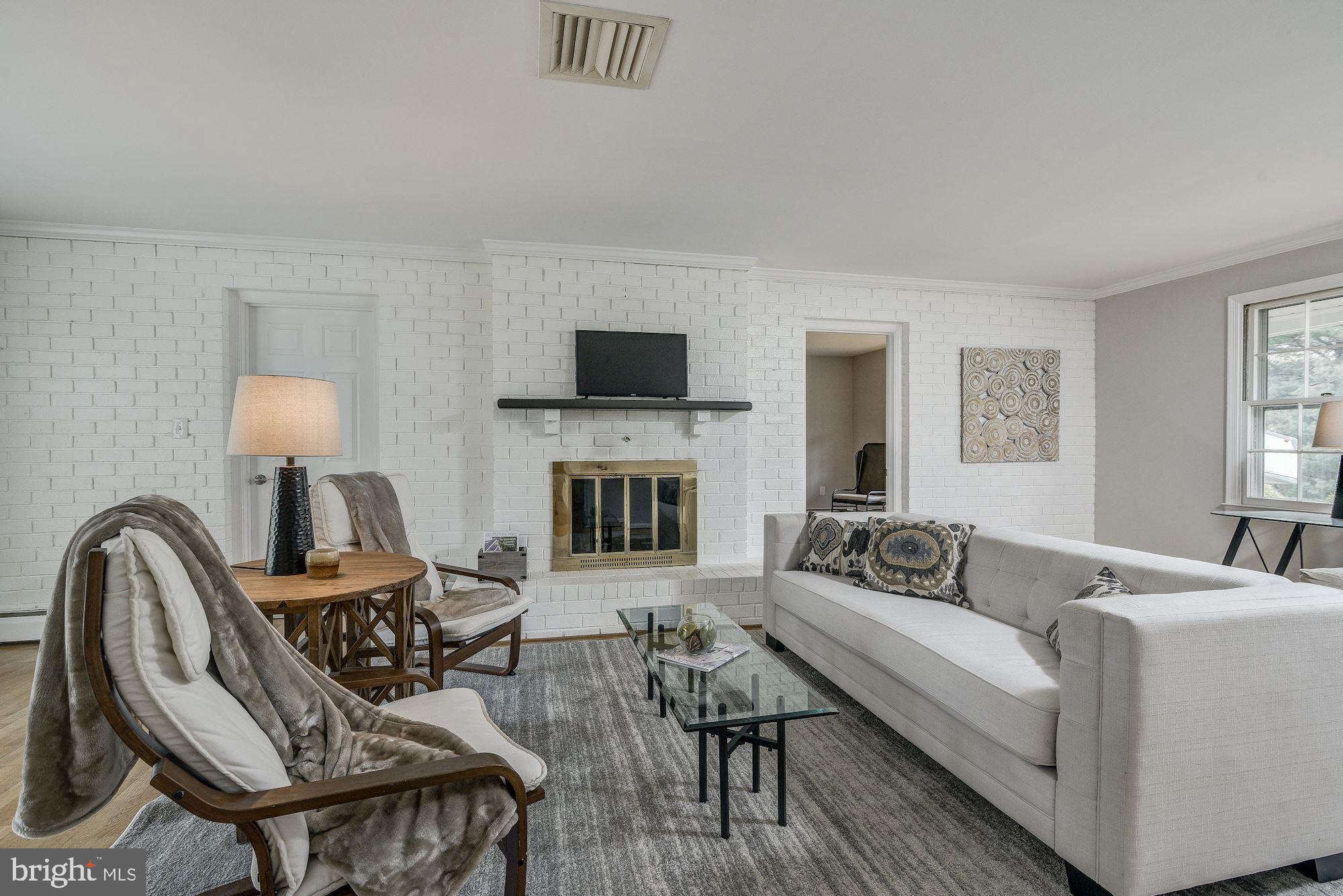 VALLEY MEDE - Residential