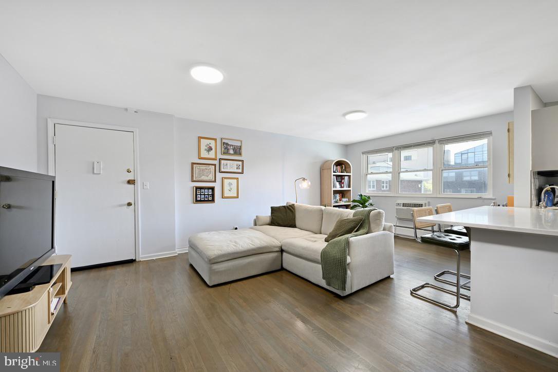 1 CONGRESS ST 304