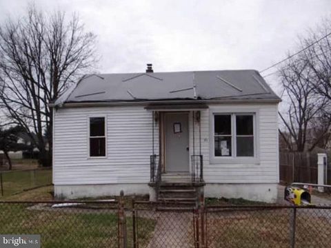 Photo of 371 Townsend Road, BALTIMORE, MD 21221 (MLS # MDBC2151108)