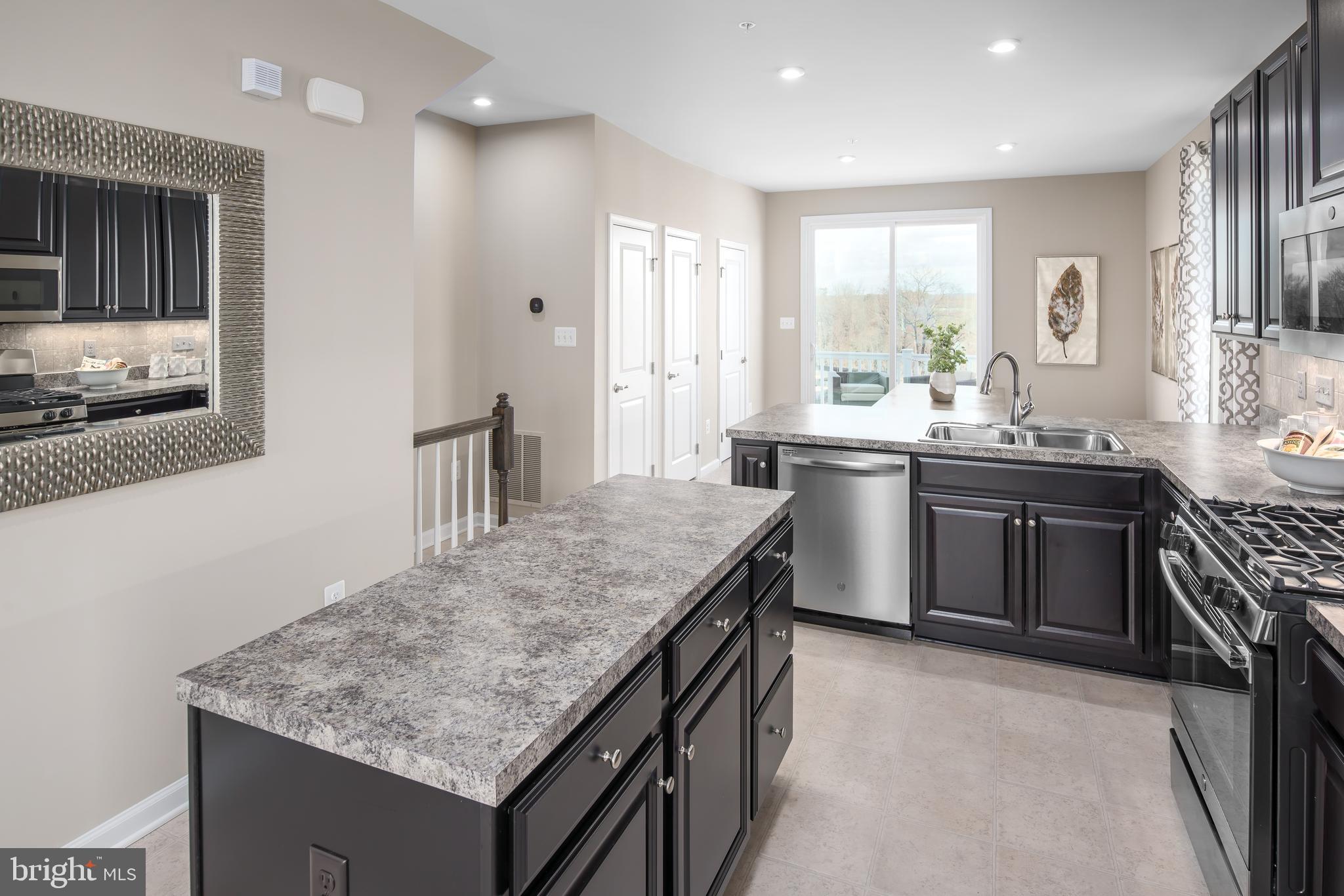 PARKSIDE - Residential