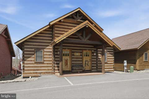 Condo For Sale - 171 Cabin Lodge Road<br/> MC HENRY, MD 21541