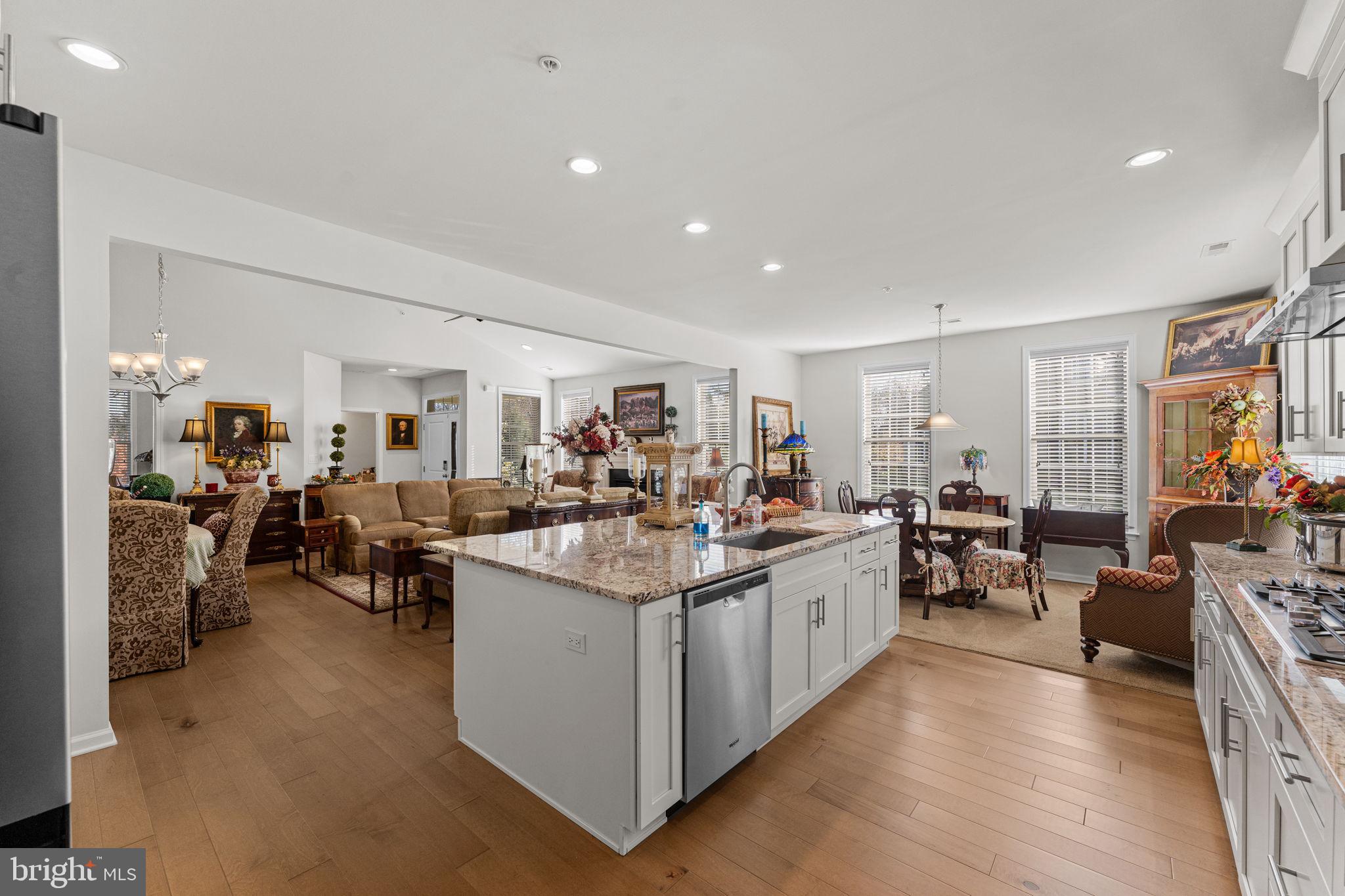 REGENCY AT HILLTOWN - Residential