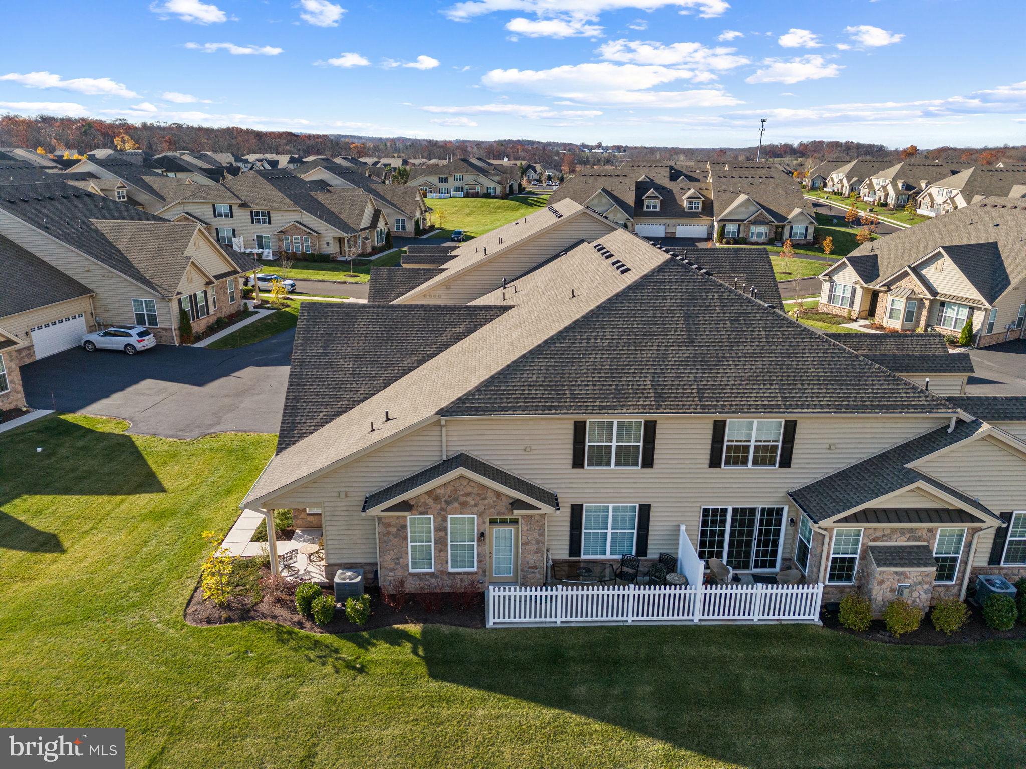 REGENCY AT HILLTOWN - Residential