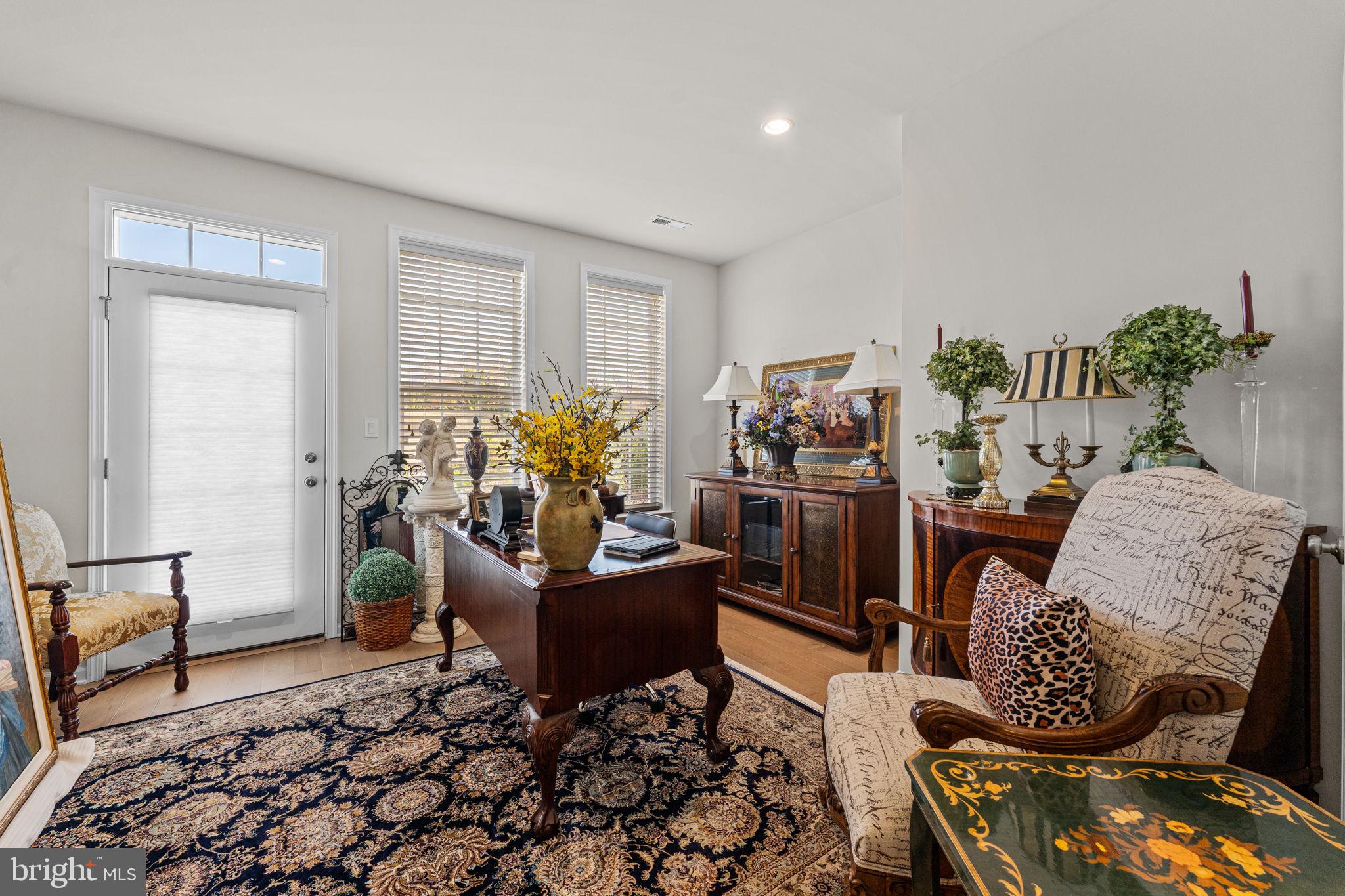 REGENCY AT HILLTOWN - Residential