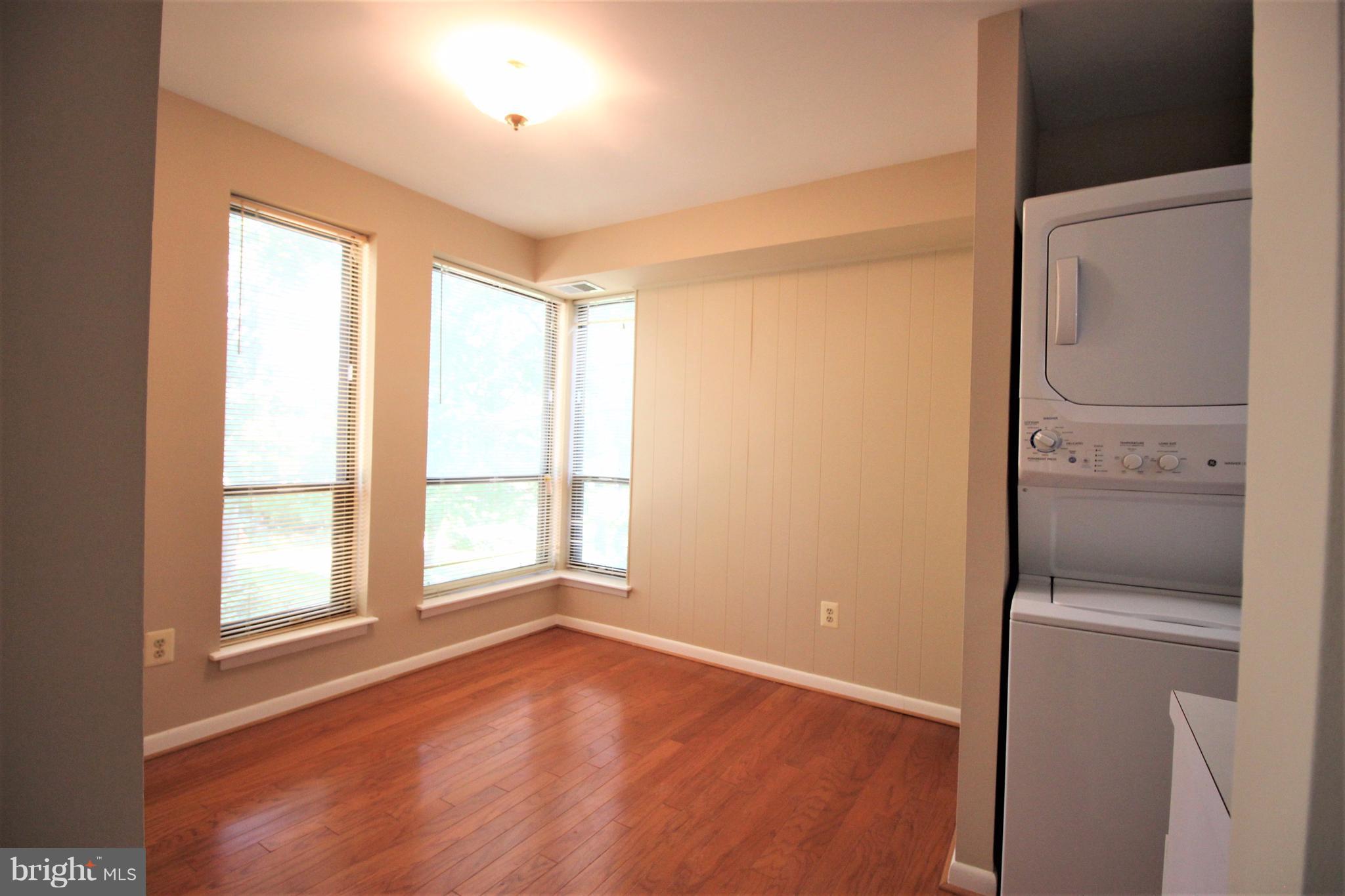 CHESTNUT GROVE - Residential