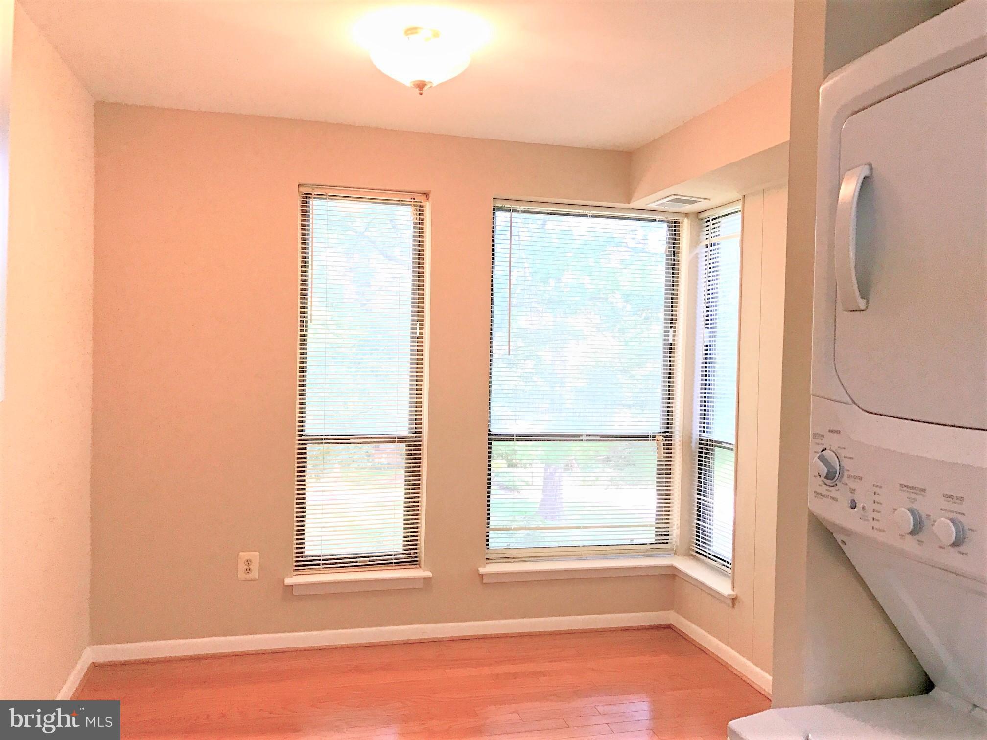 CHESTNUT GROVE - Residential