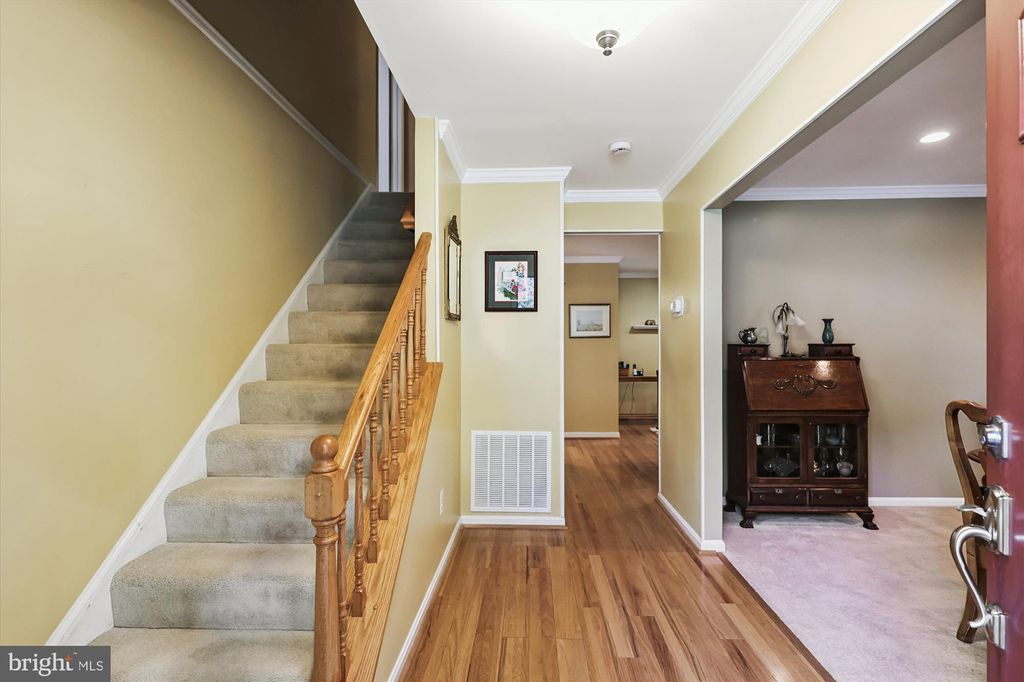 Photo of 9352 Chestnut Knolls Drive, FAIRFAX, VA 22032 (MLS # VAFX2270022)