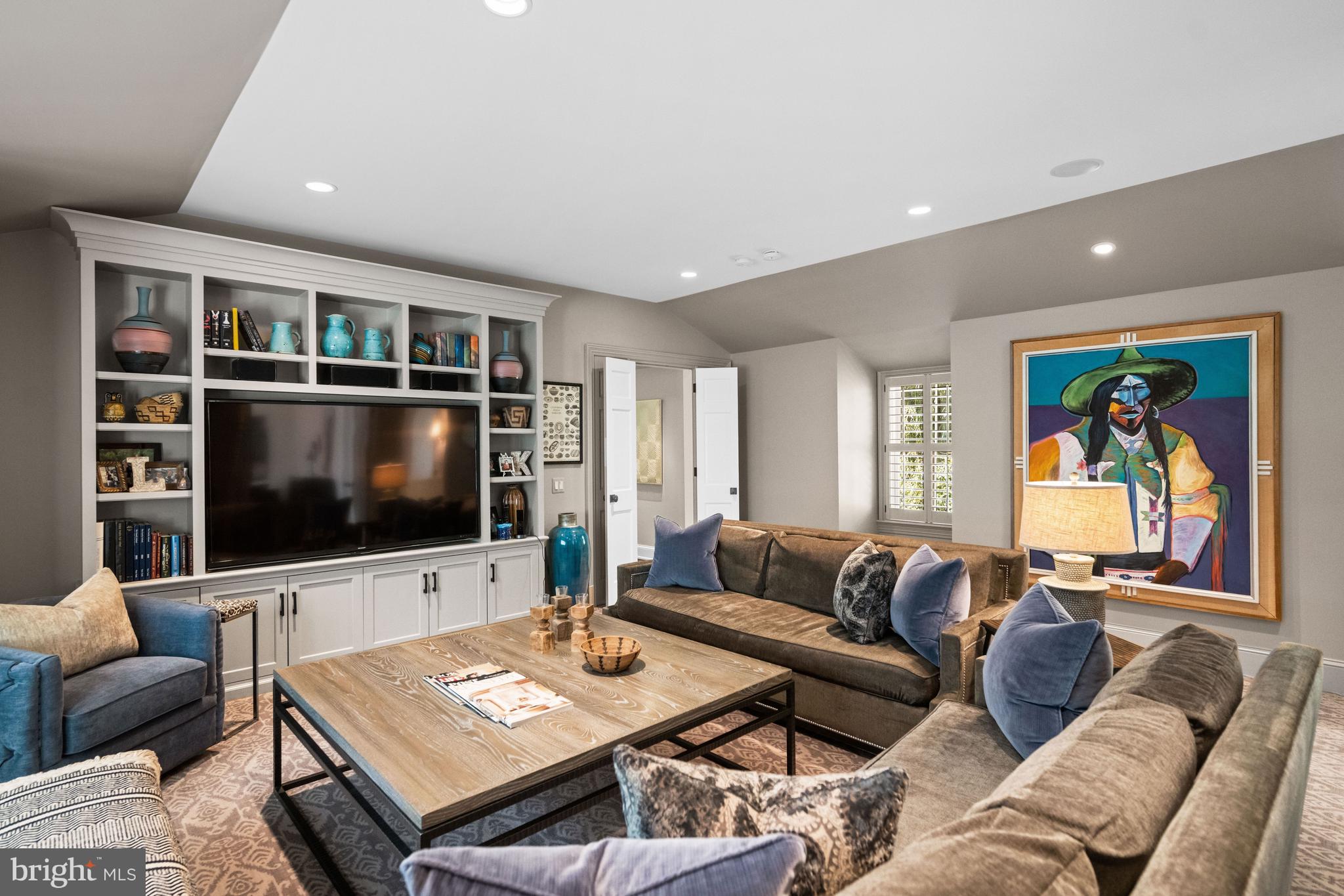 LANGLEY FARMS - Residential