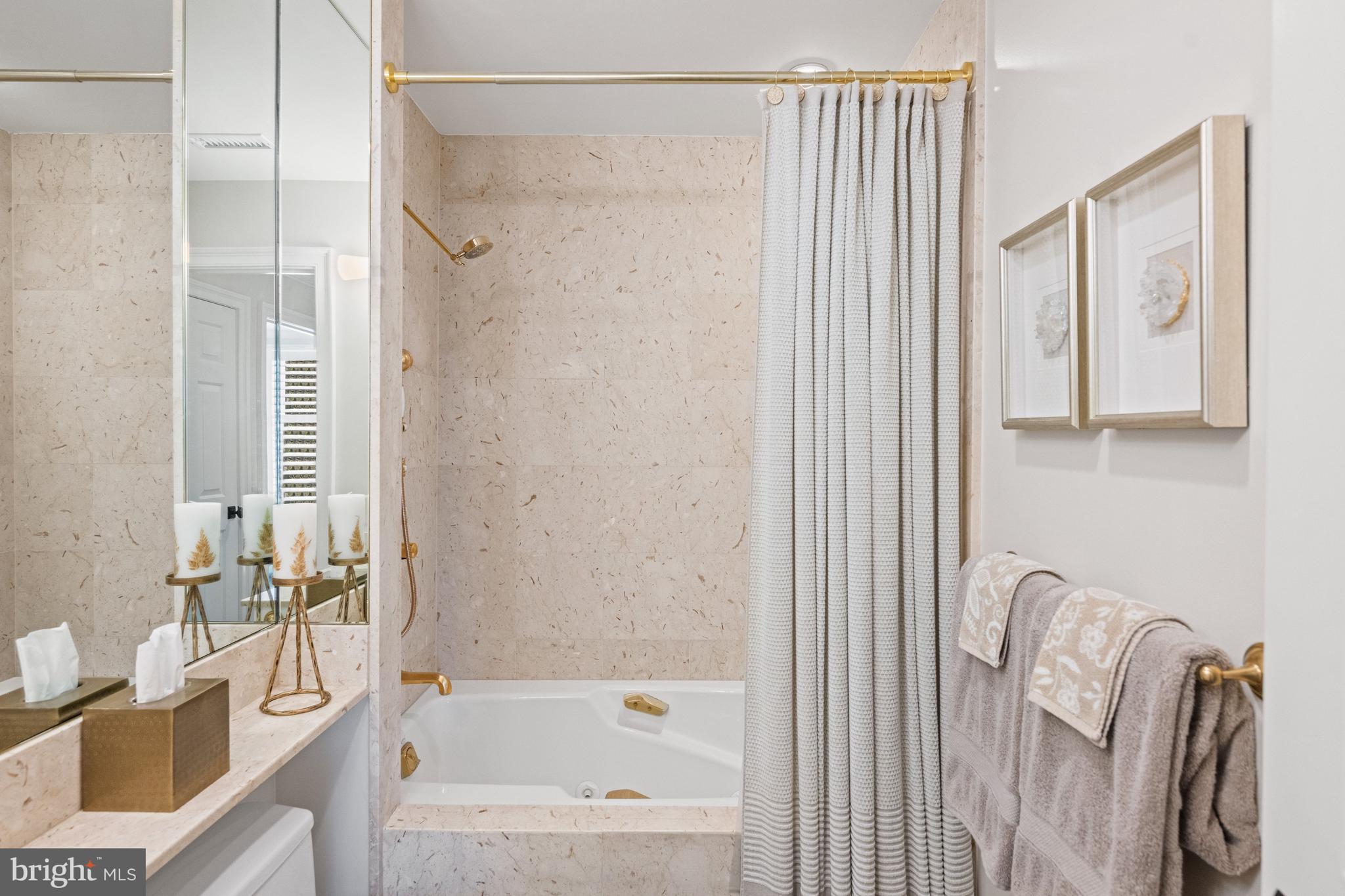 LANGLEY FARMS - Residential