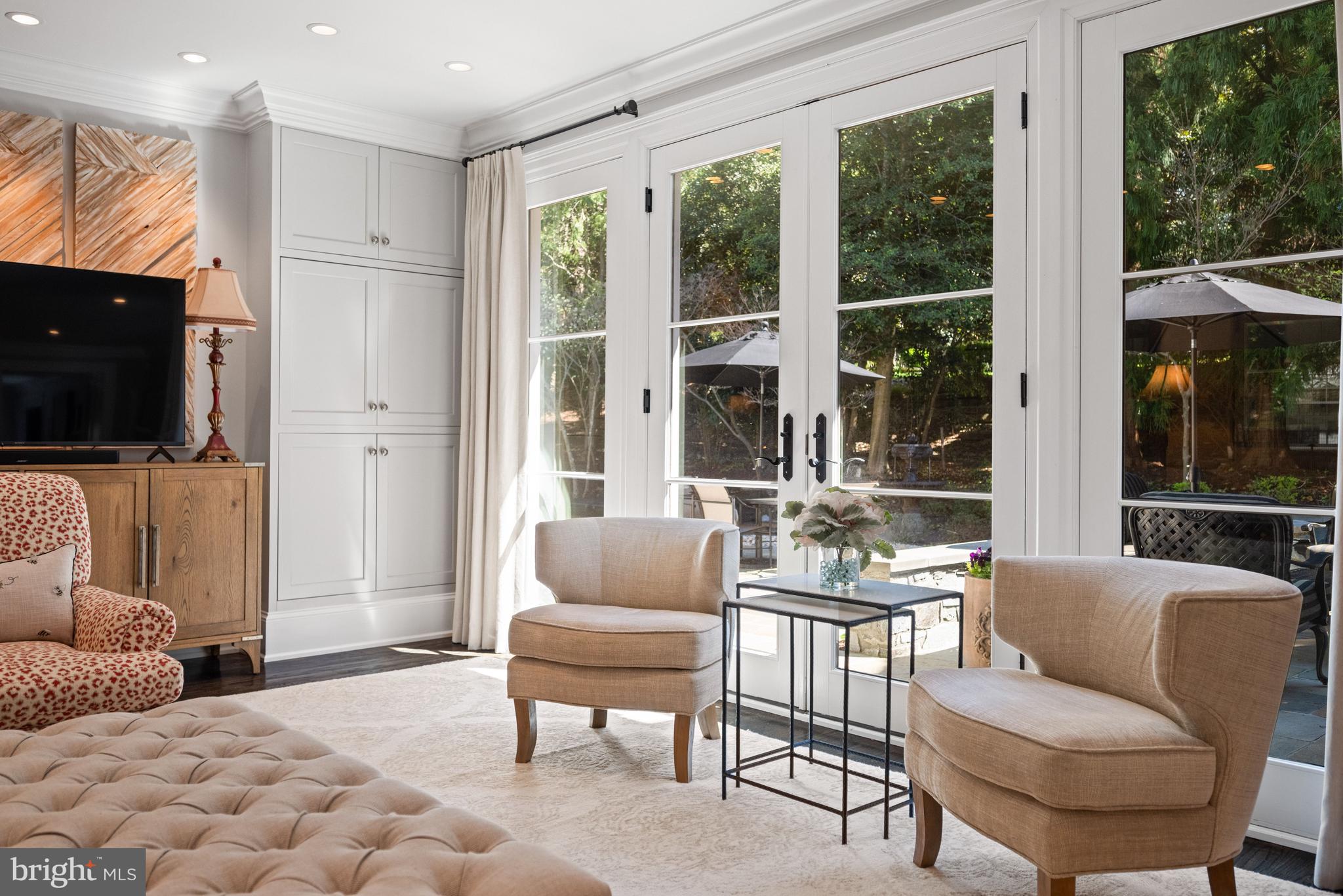 LANGLEY FARMS - Residential