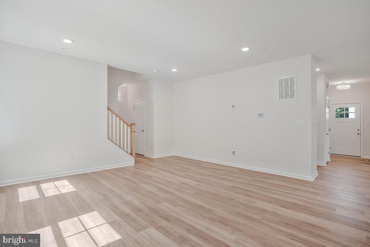 KIMBERLY - Residential