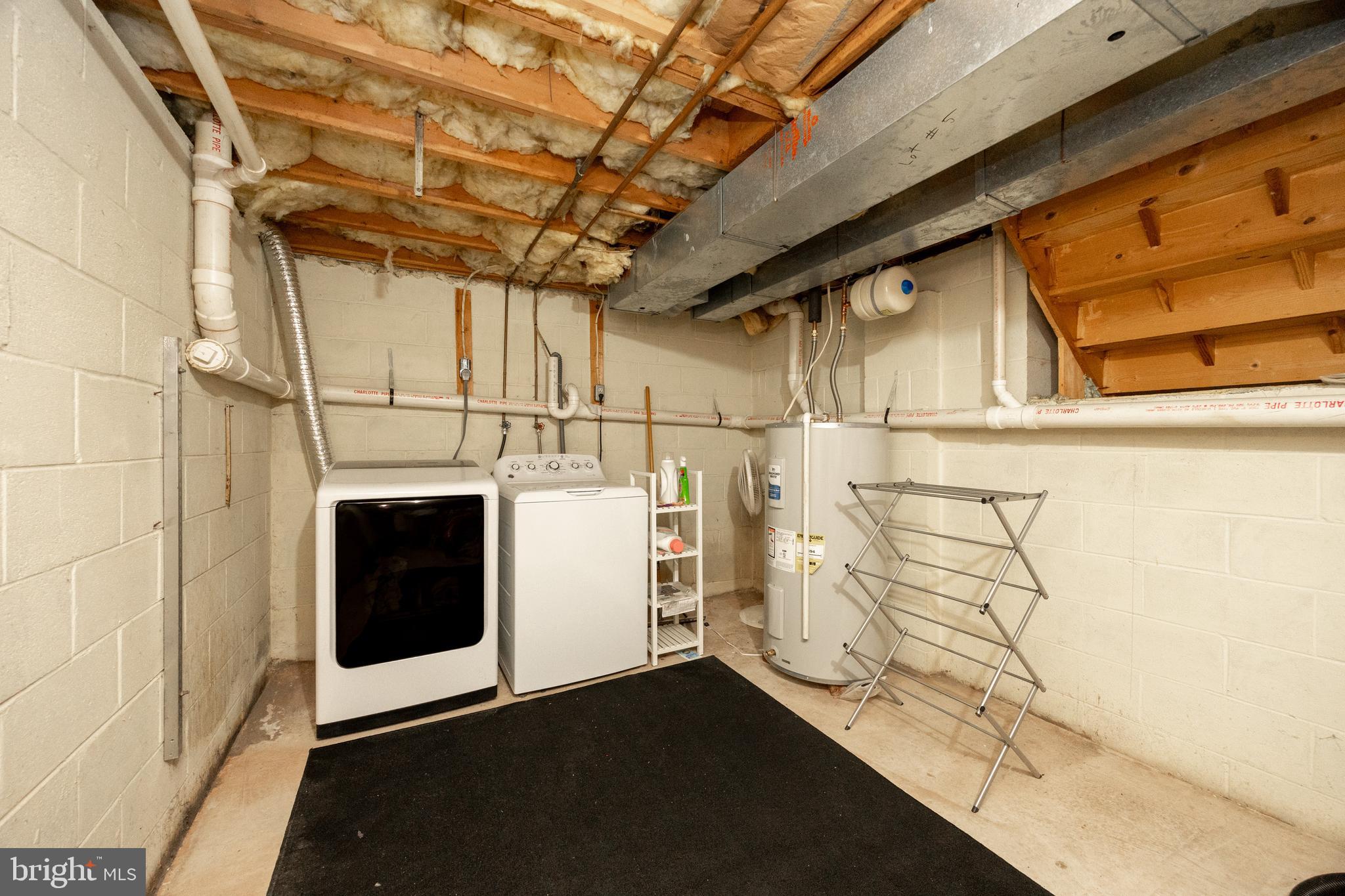 LIBERTY HILL - Residential