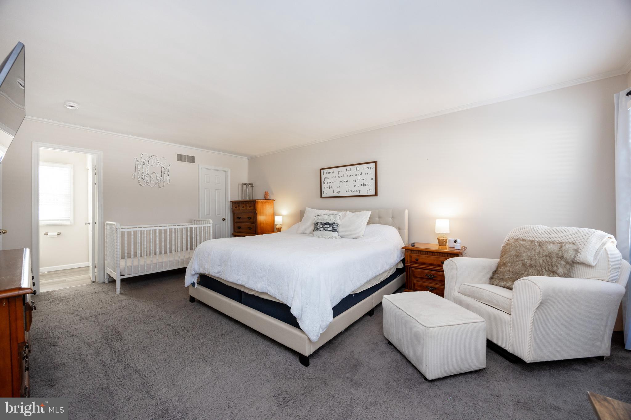 LIBERTY HILL - Residential