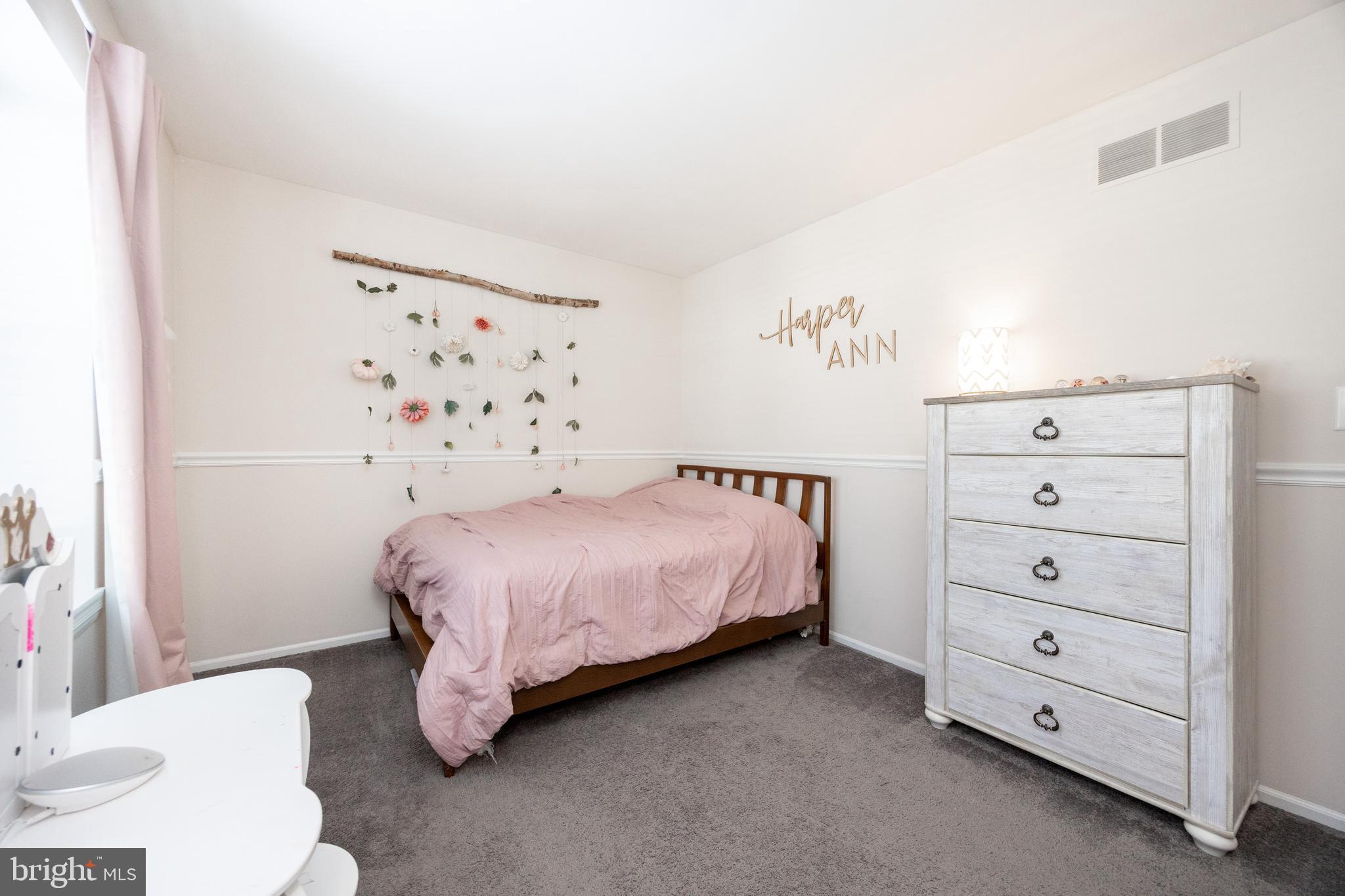 LIBERTY HILL - Residential