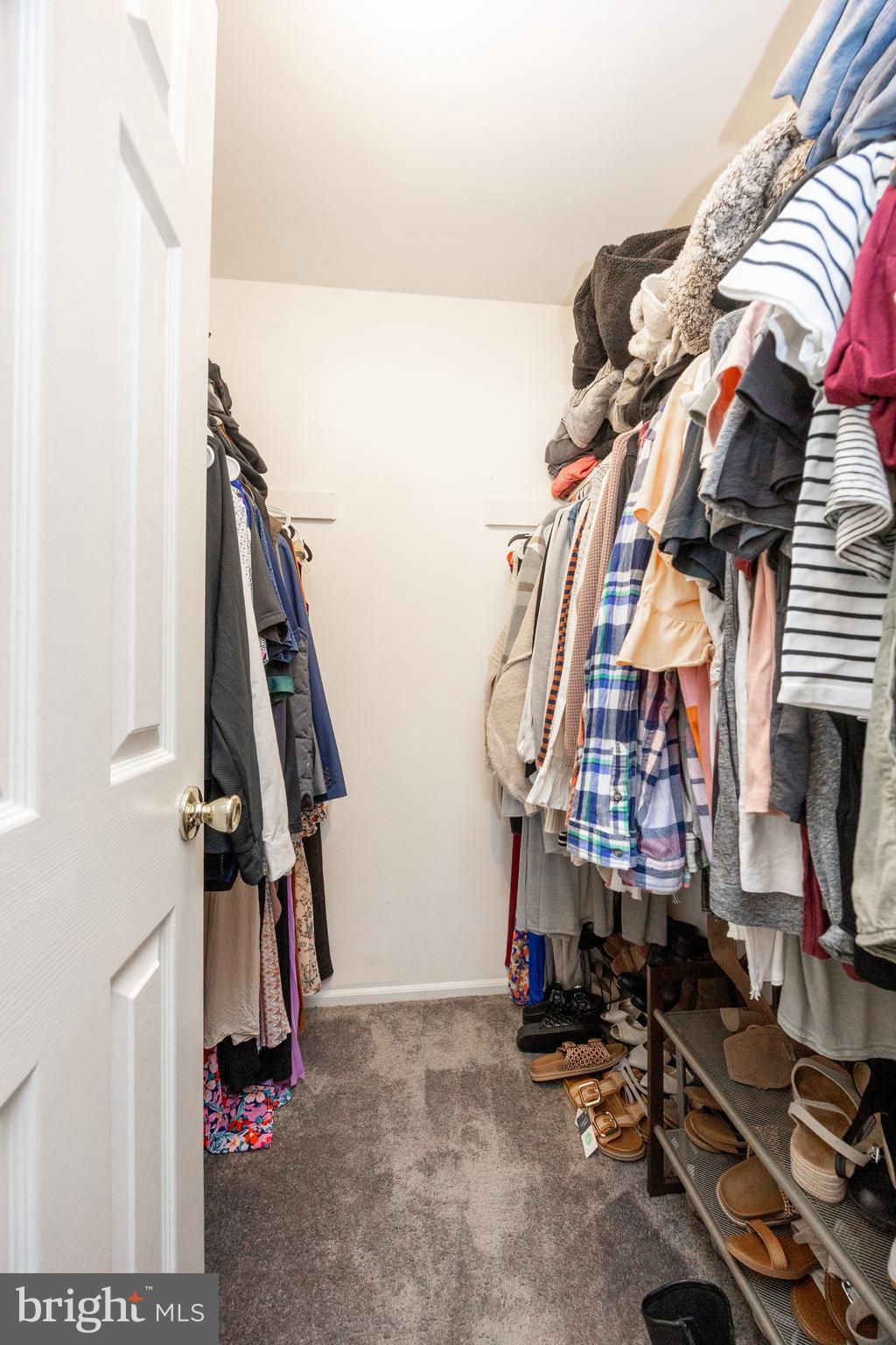 LIBERTY HILL - Residential