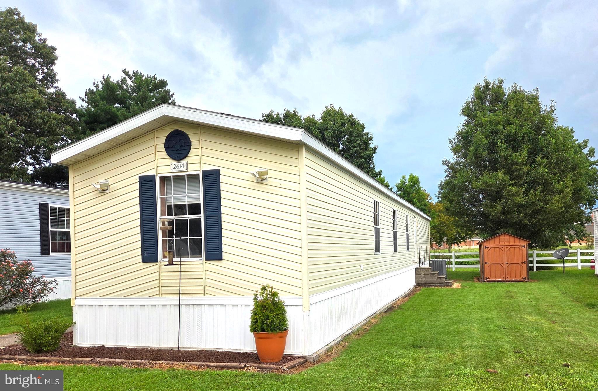 SOUTHSIDE LANDING - Residential