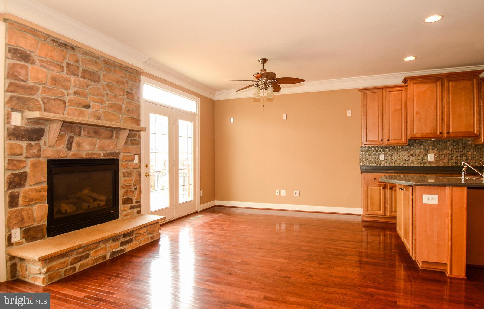 BELMONT BAY - Residential Lease