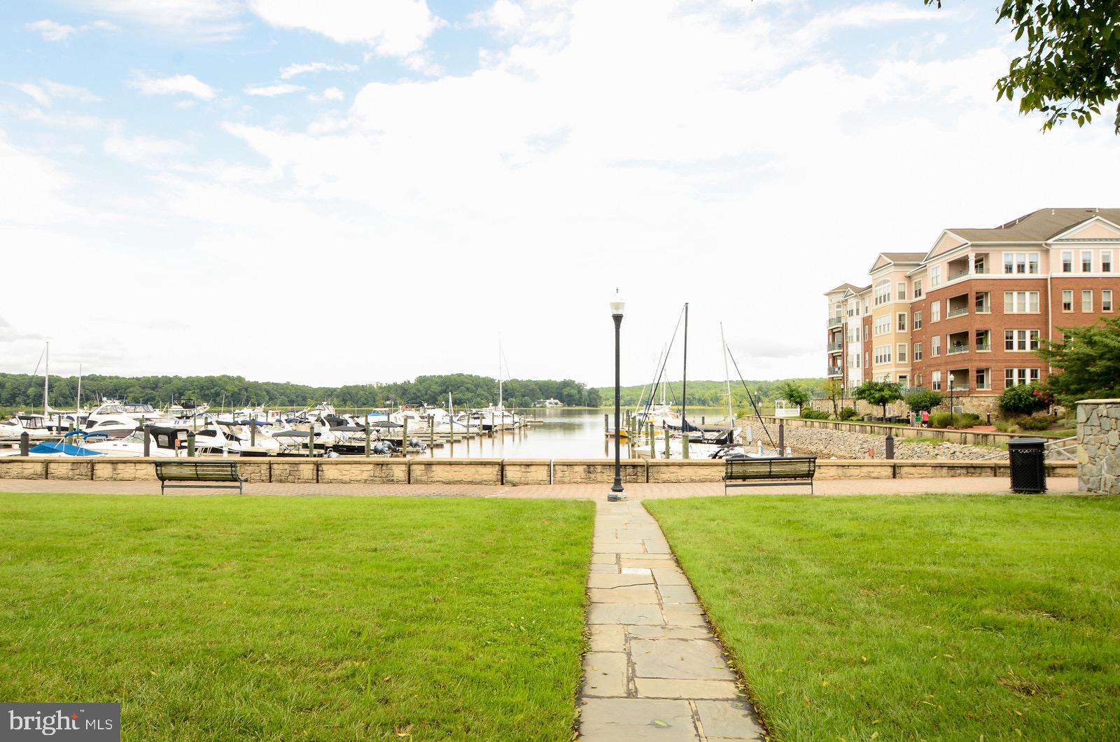 BELMONT BAY - Residential Lease