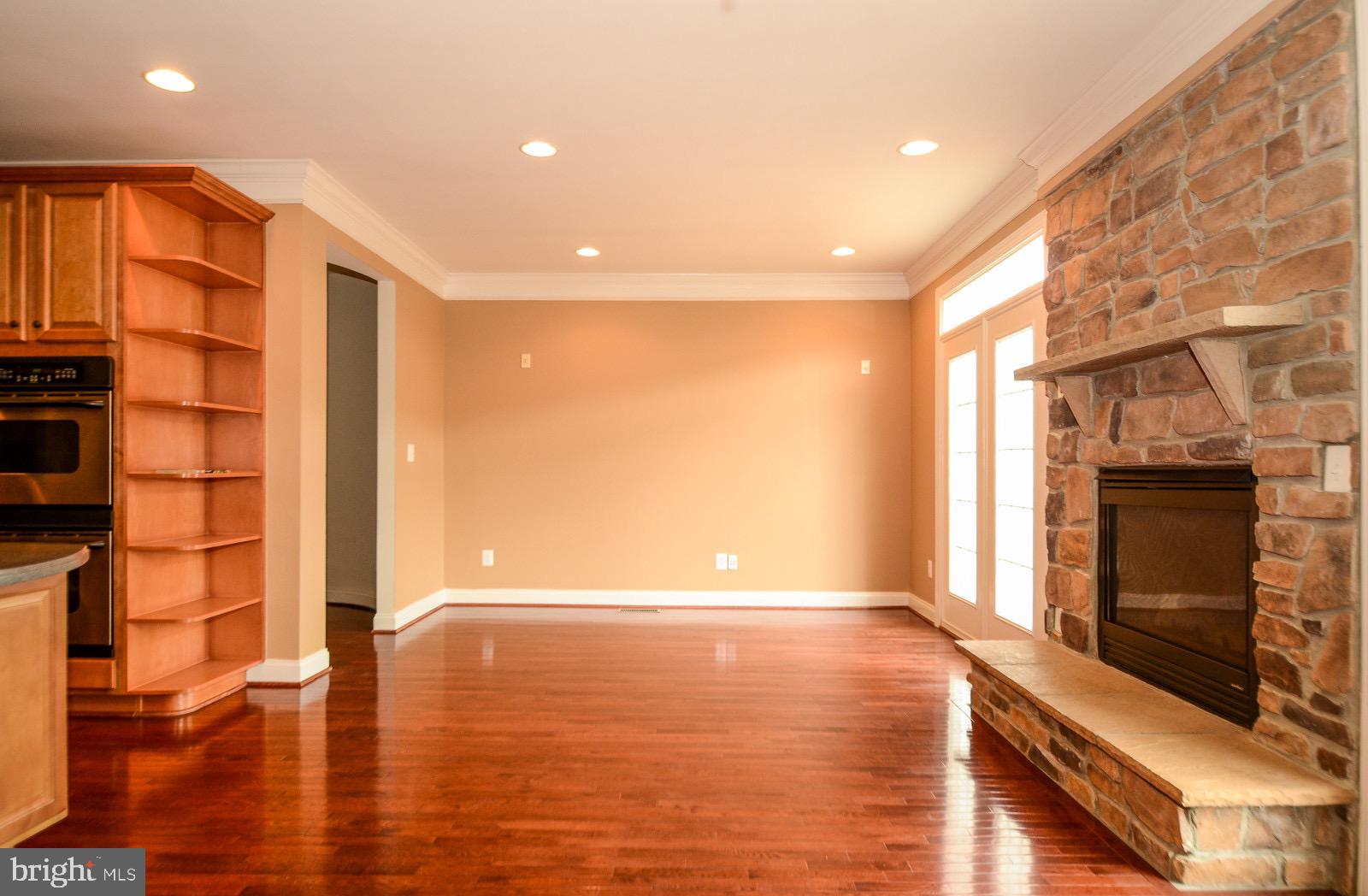 BELMONT BAY - Residential Lease